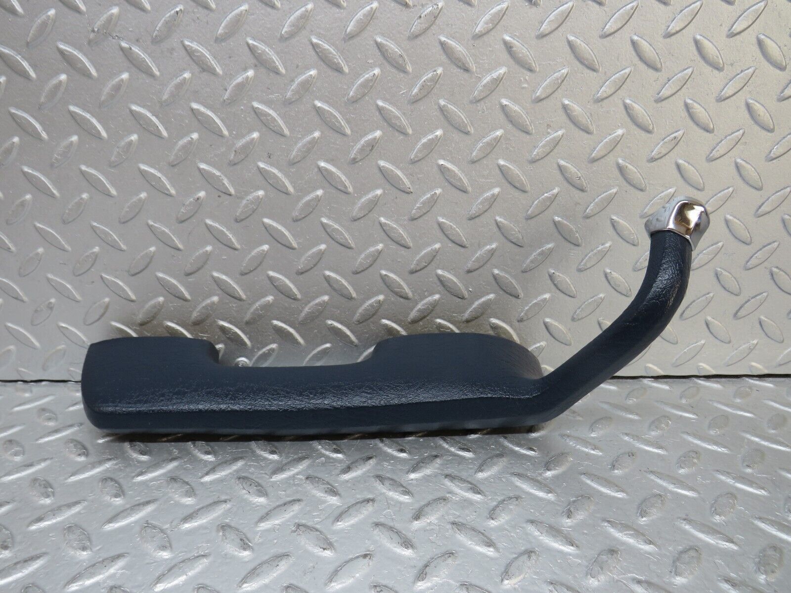 37304 Mercedes-Benz W109 300SEL Interior Door Handle Rear Left Blue