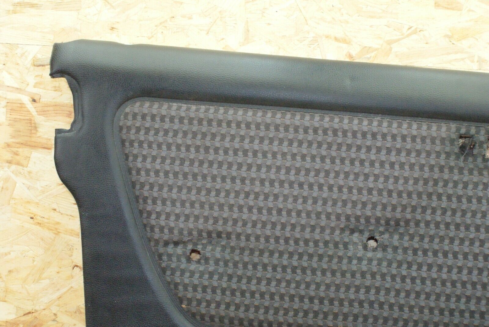 2329 Mercedes-Benz W123 280E Front Left Door Card