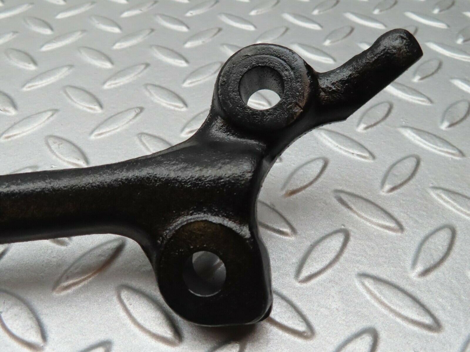 4459 Mercedes-Benz W123 230E Steering Arm