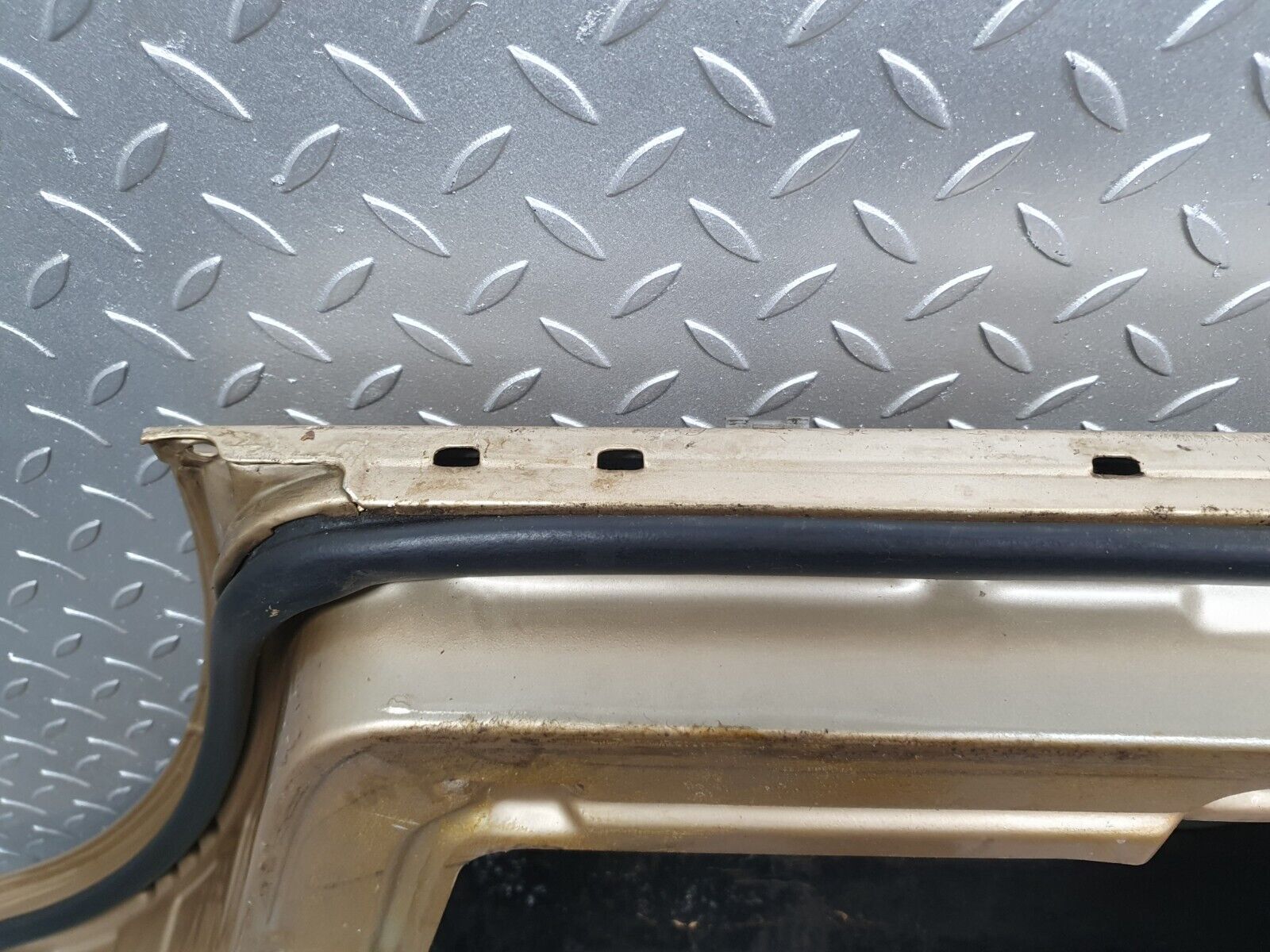 41369 Mercedes-Benz W124 200E Rear Right Door