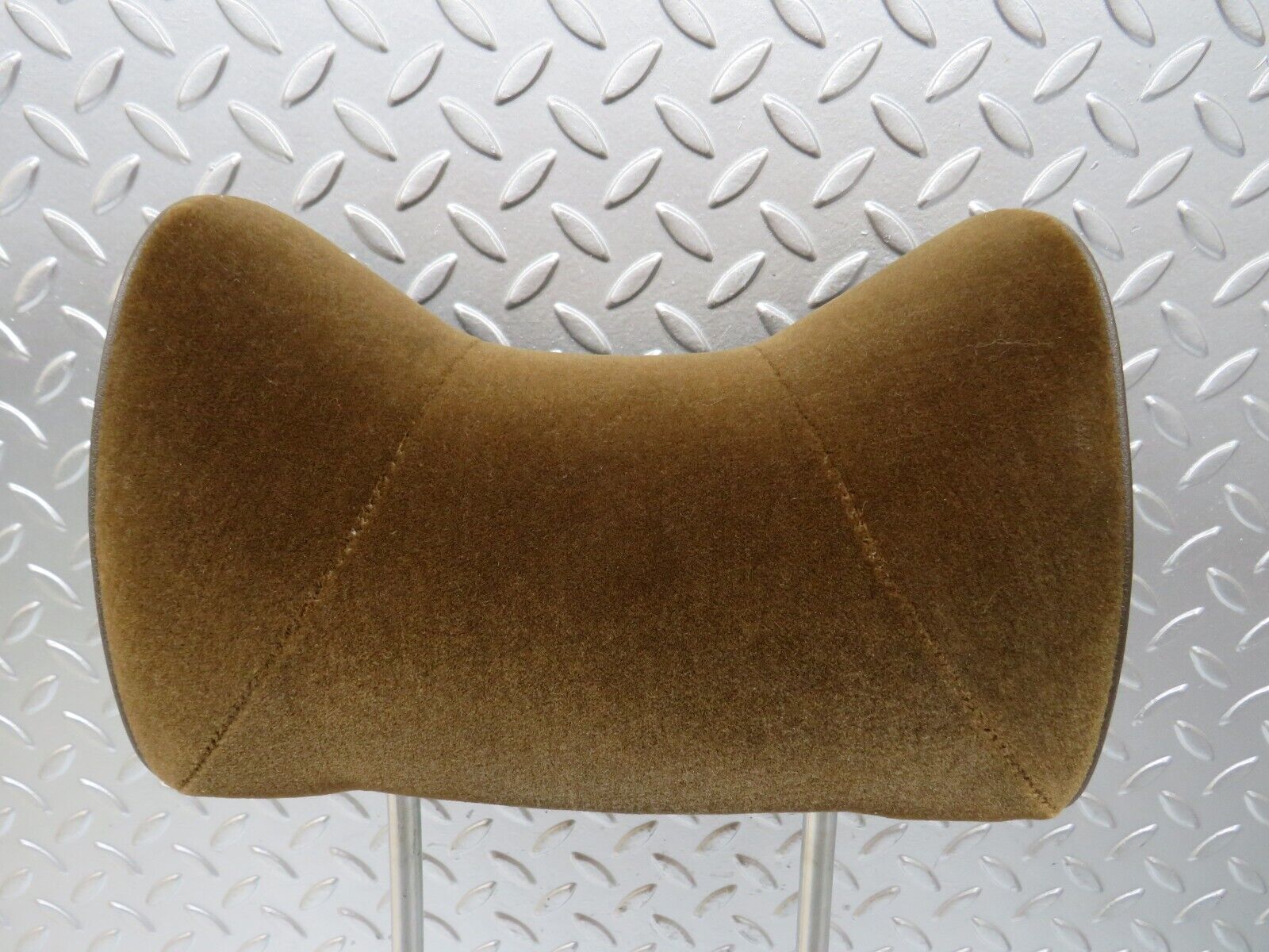 26315 Mercedes-Benz W116 450SE Front Headrest Brown