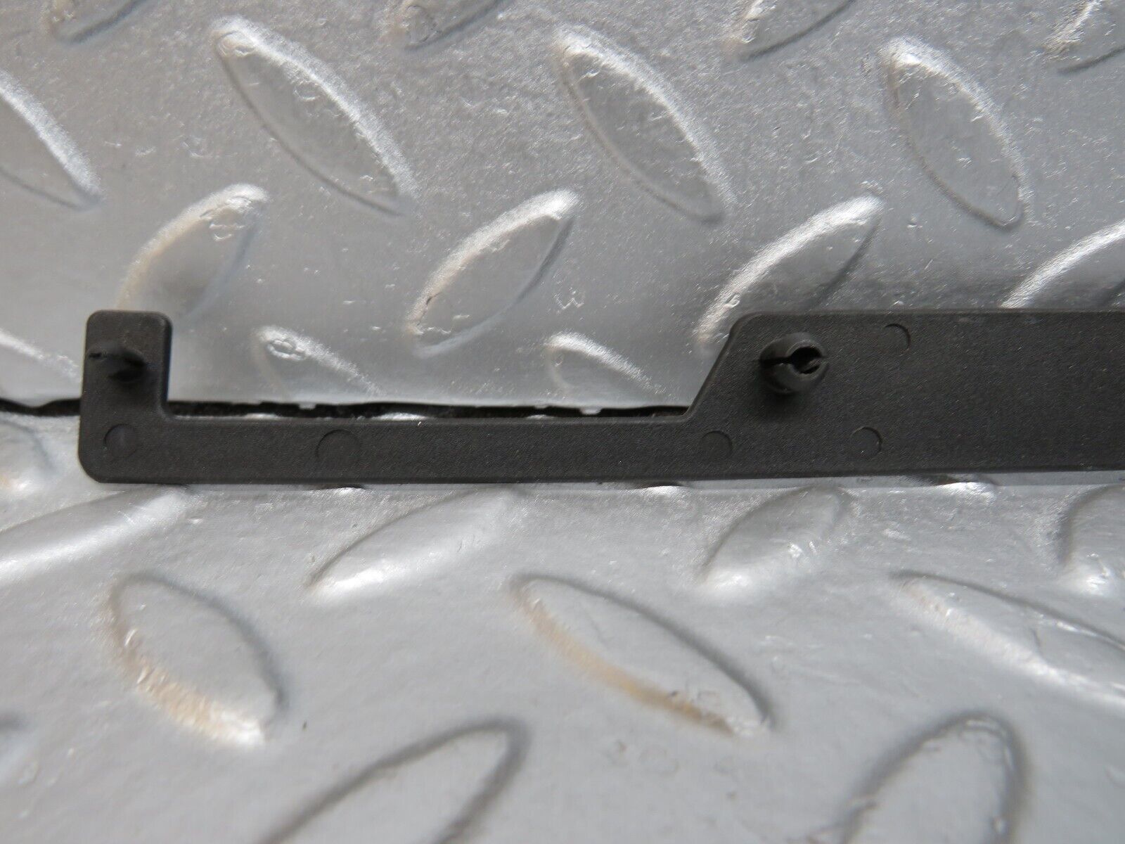 39763 Mercedes-Benz R129 320SL Coupe Ignition Cover 1041590746