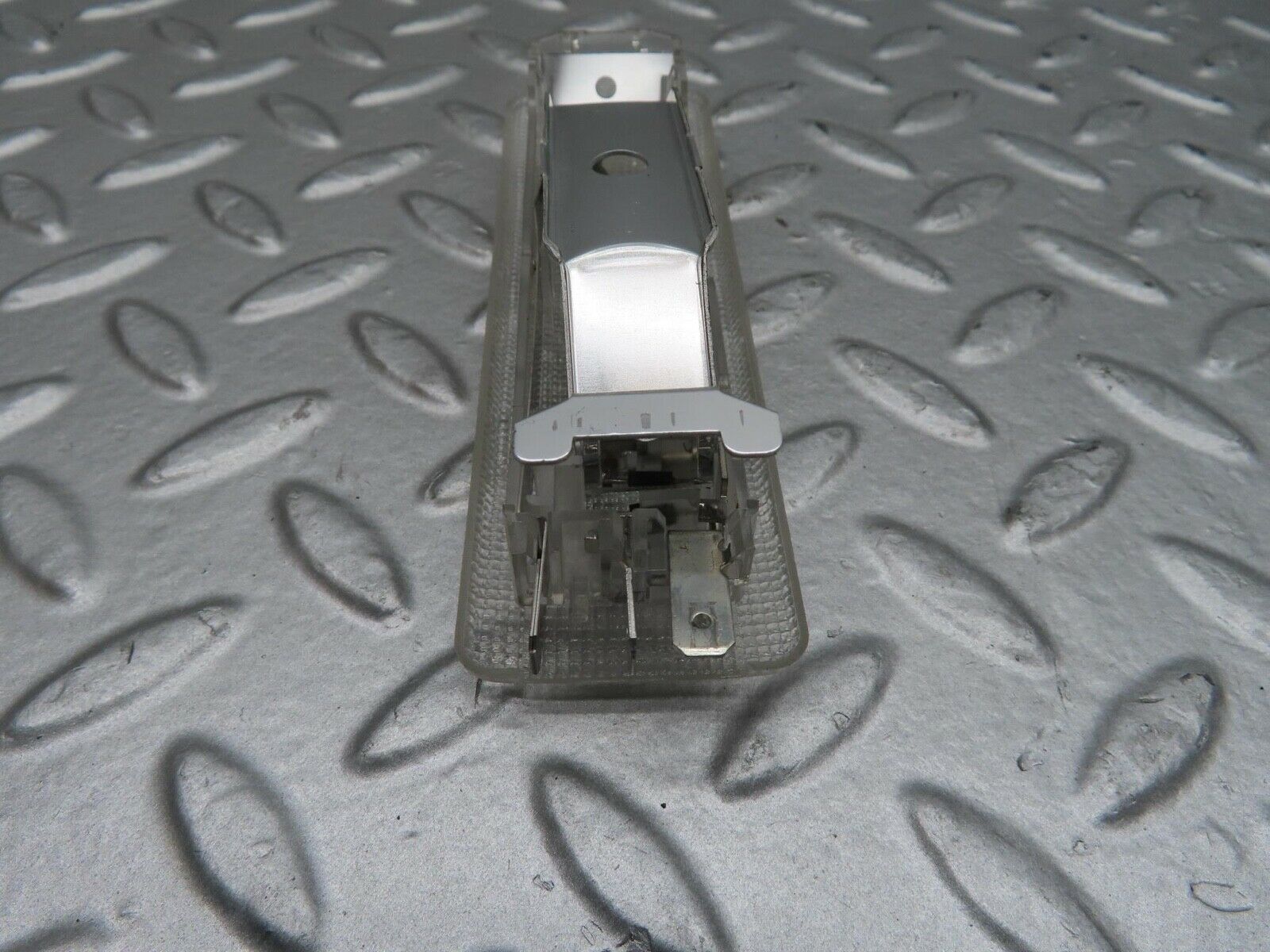 14943 Mercedes-Benz W140 S320 Rear Dome Light 1408201101