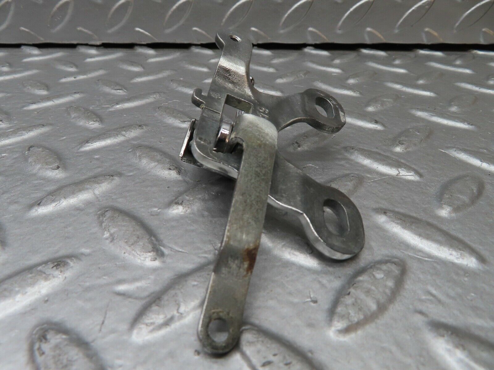 20841 Mercedes-Benz W114 250CE Coupe Right Interior Door Handle 1107660419