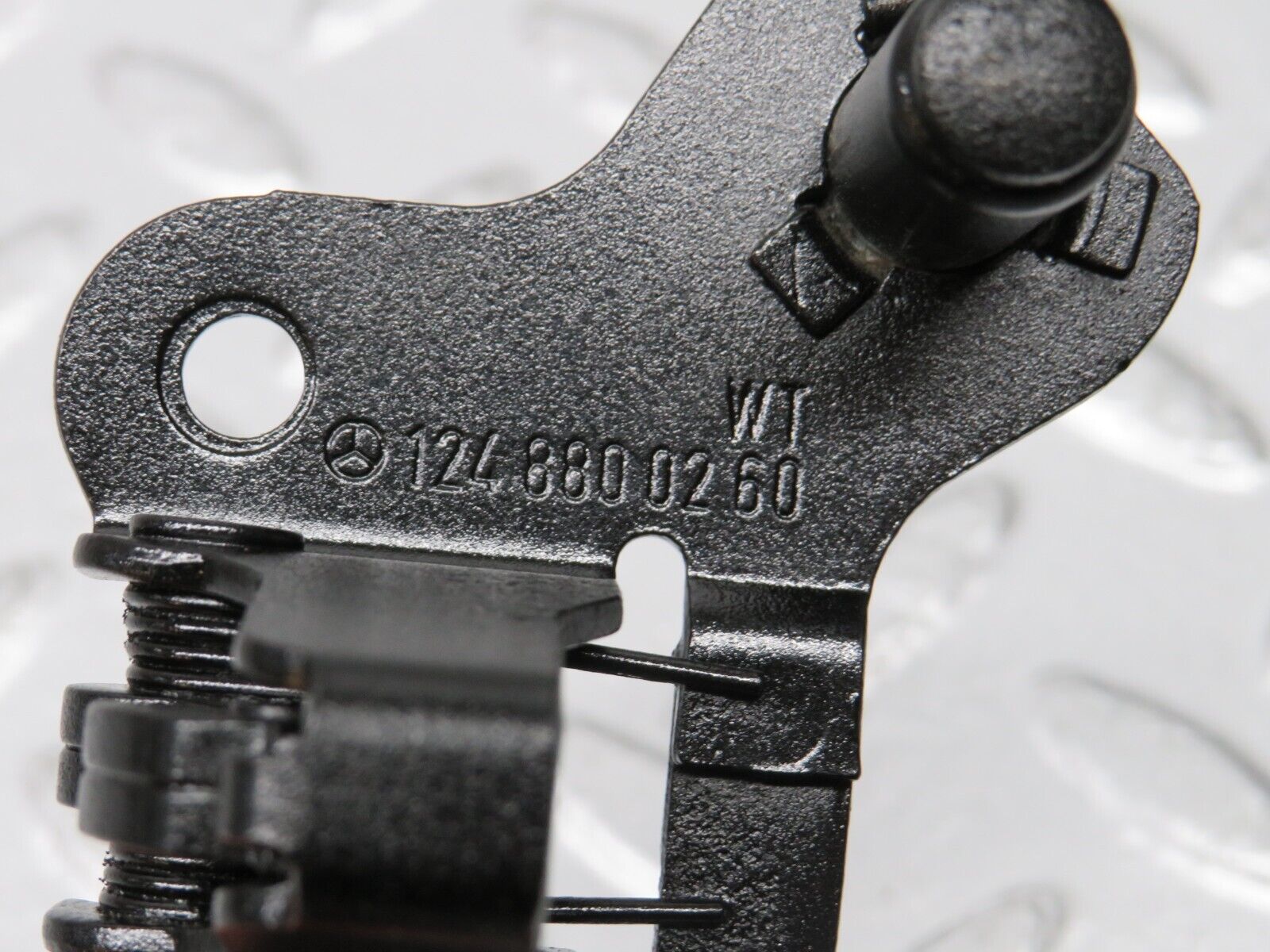 30388 Mercedes-Benz W124 230E Bonnet Lock Catch