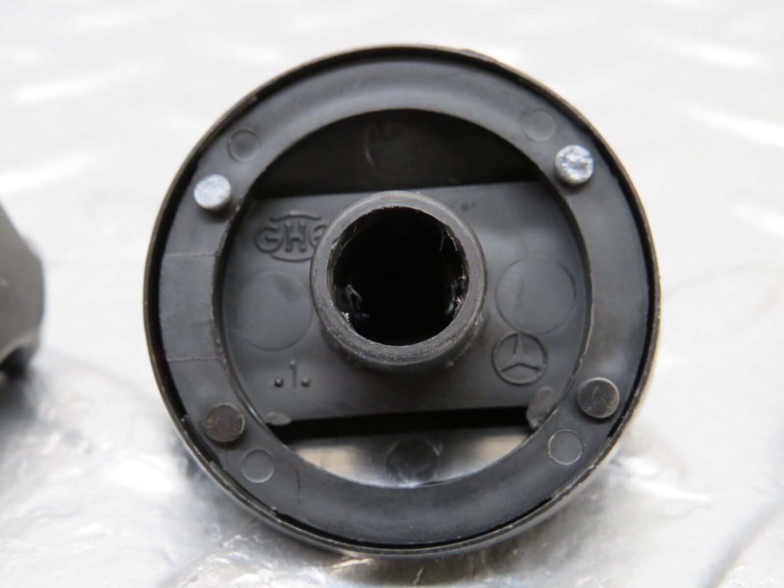 25522 Mercedes-Benz W123 200 Heater Control Knob Set