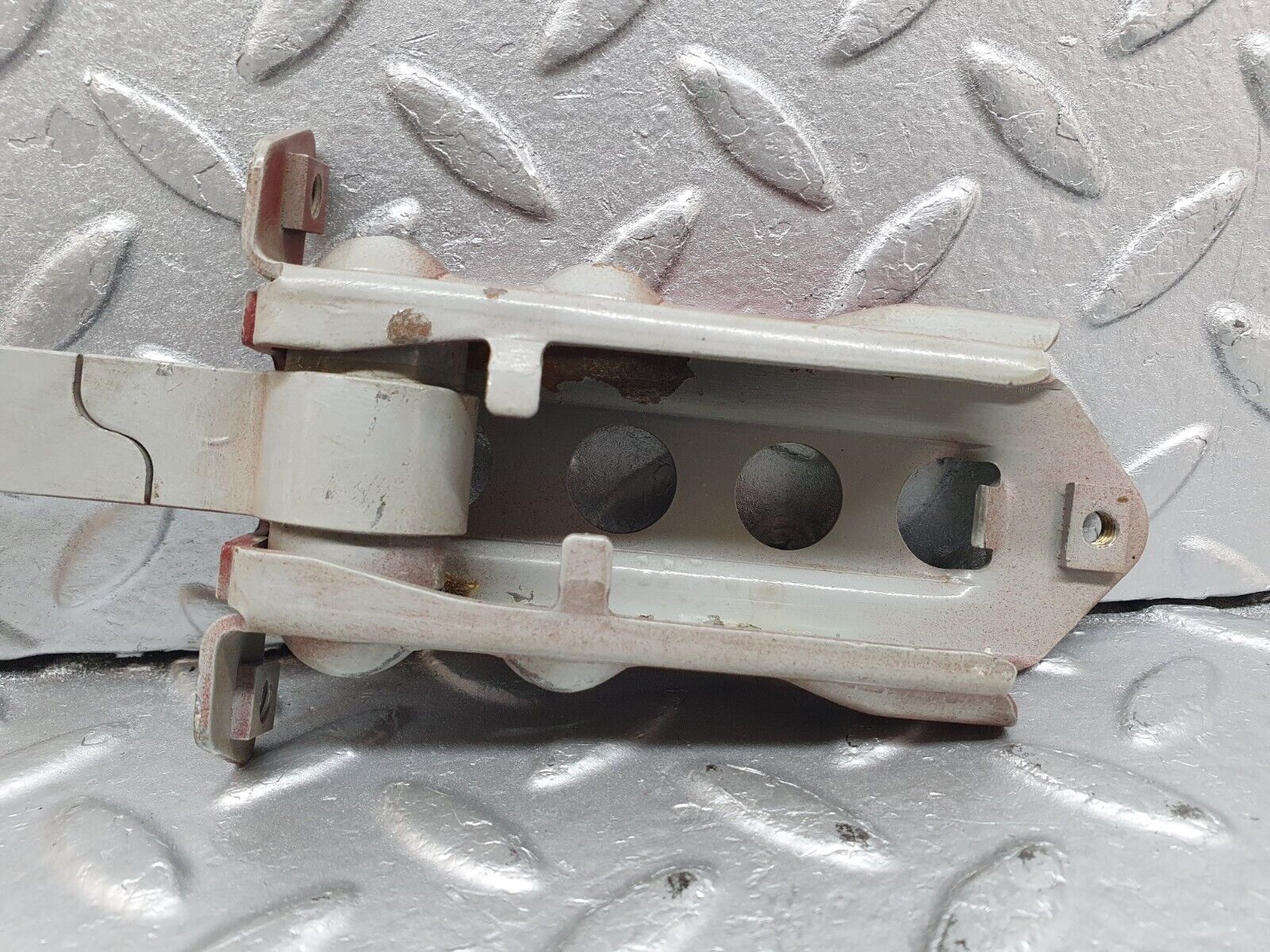 41078 Mercedes-Benz W126 300SE Door Safety Check Strap Rear