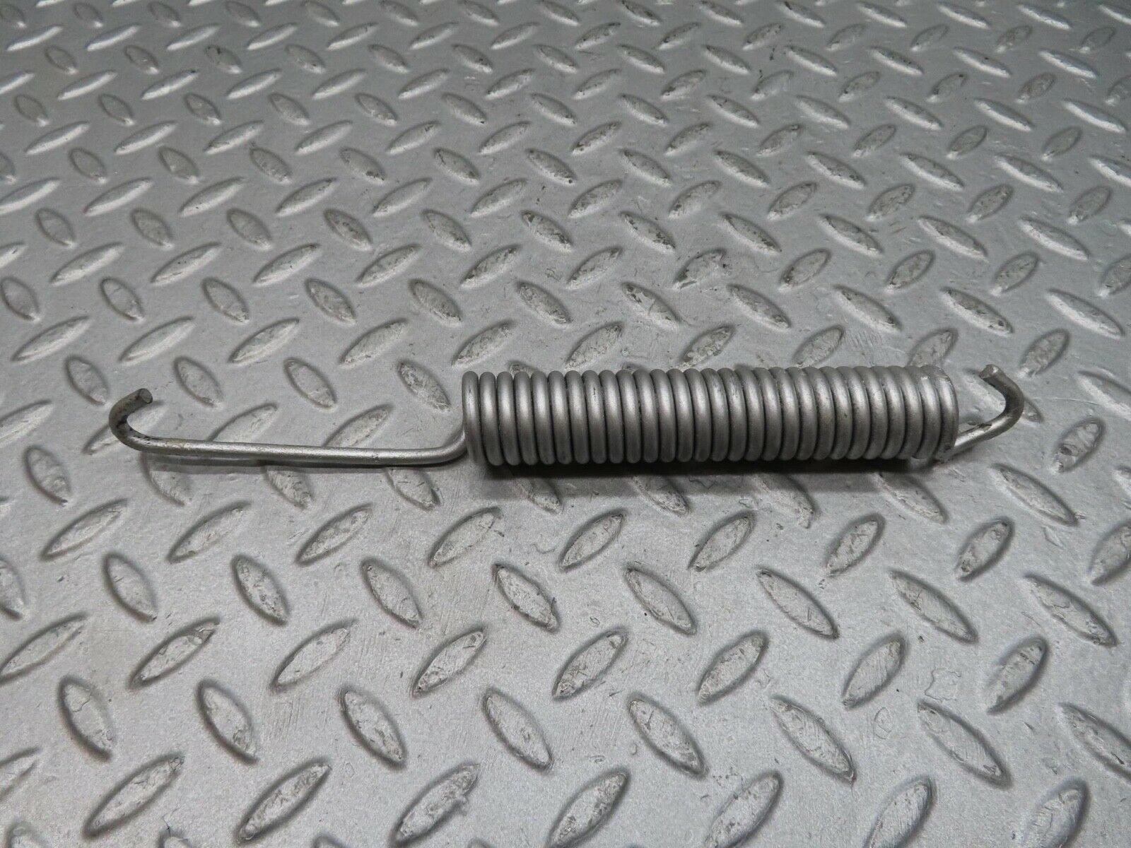 12293 Mercedes-Benz W108 280SE 3.5 Bonnet Hinge Spring