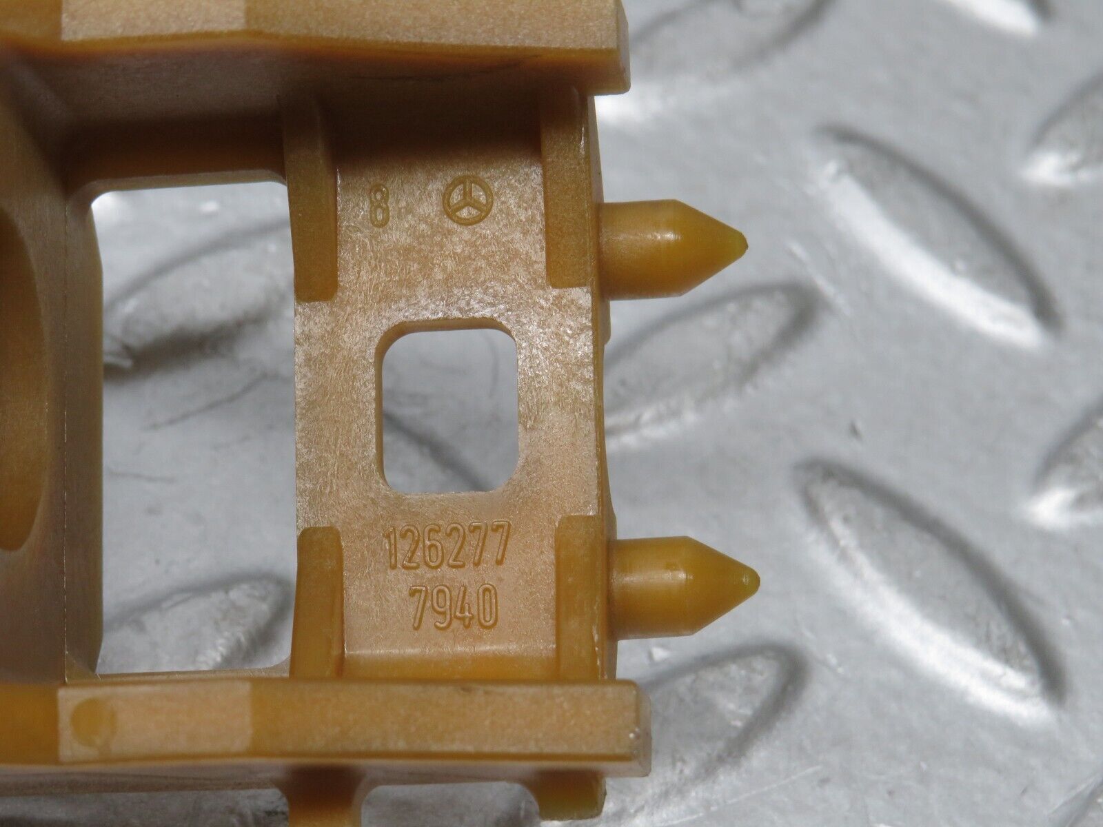 36392 Mercedes-Benz W126 420SE Automatic Gearbox Support Bracket Set 722.355 1262777940 1262777340