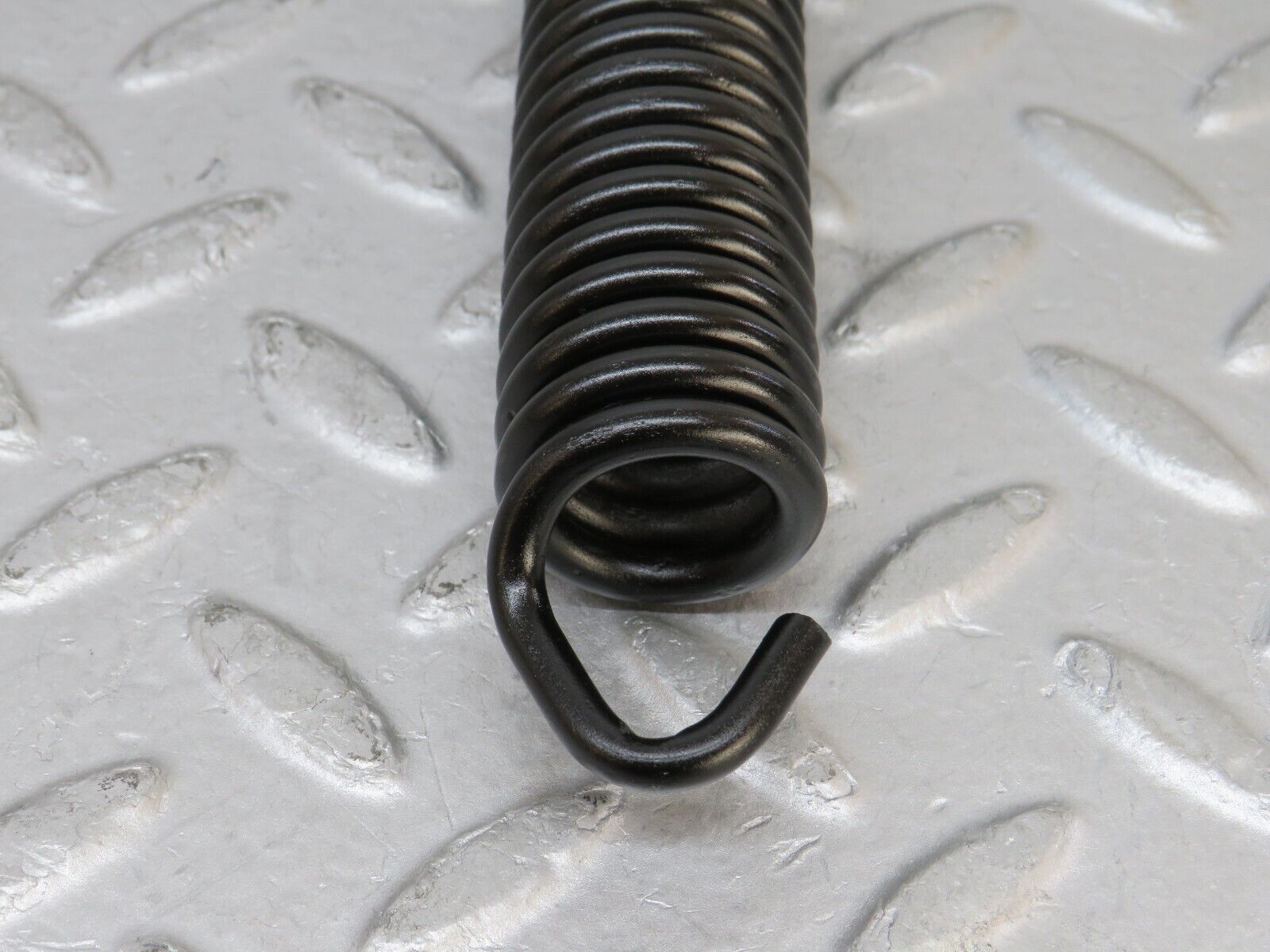 35784 Mercedes-Benz W108 Bonnet Hinge Spring