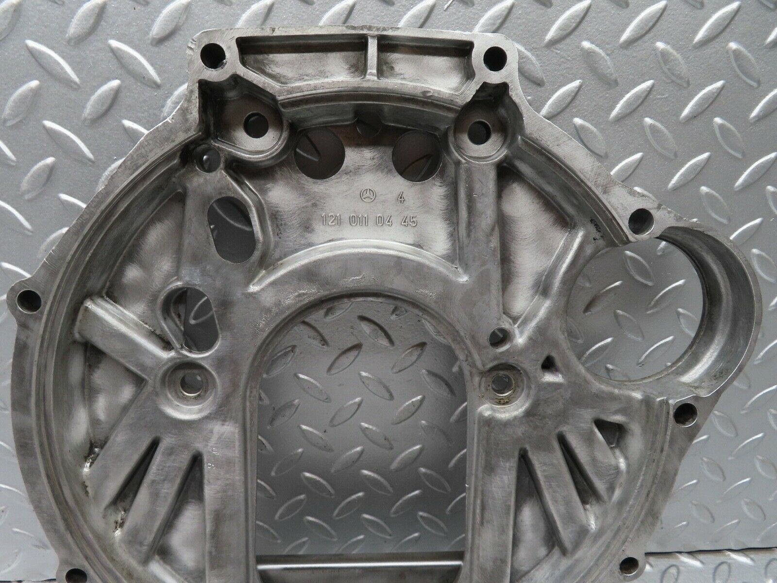 18457 Mercedes-Benz W111 220SE Coupe Gearbox Flange 1210110445