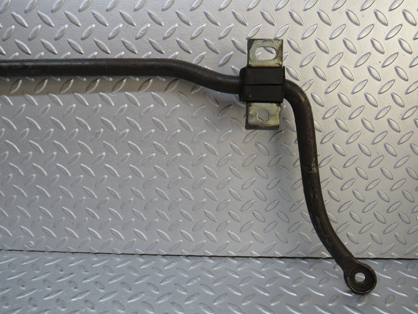 37592 Mercedes-Benz W109 300SEL Anti Roll Bar Front Axle