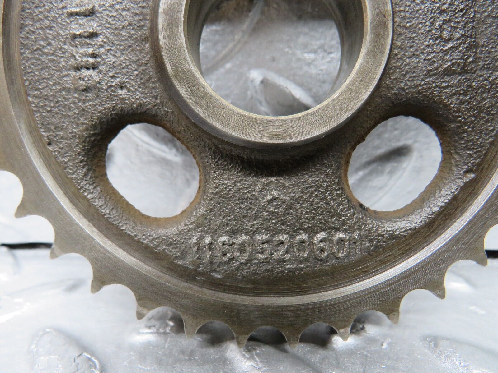 37137 Mercedes-Benz C126 420SEC Coupe Camshaft Timing Gear 1160520601