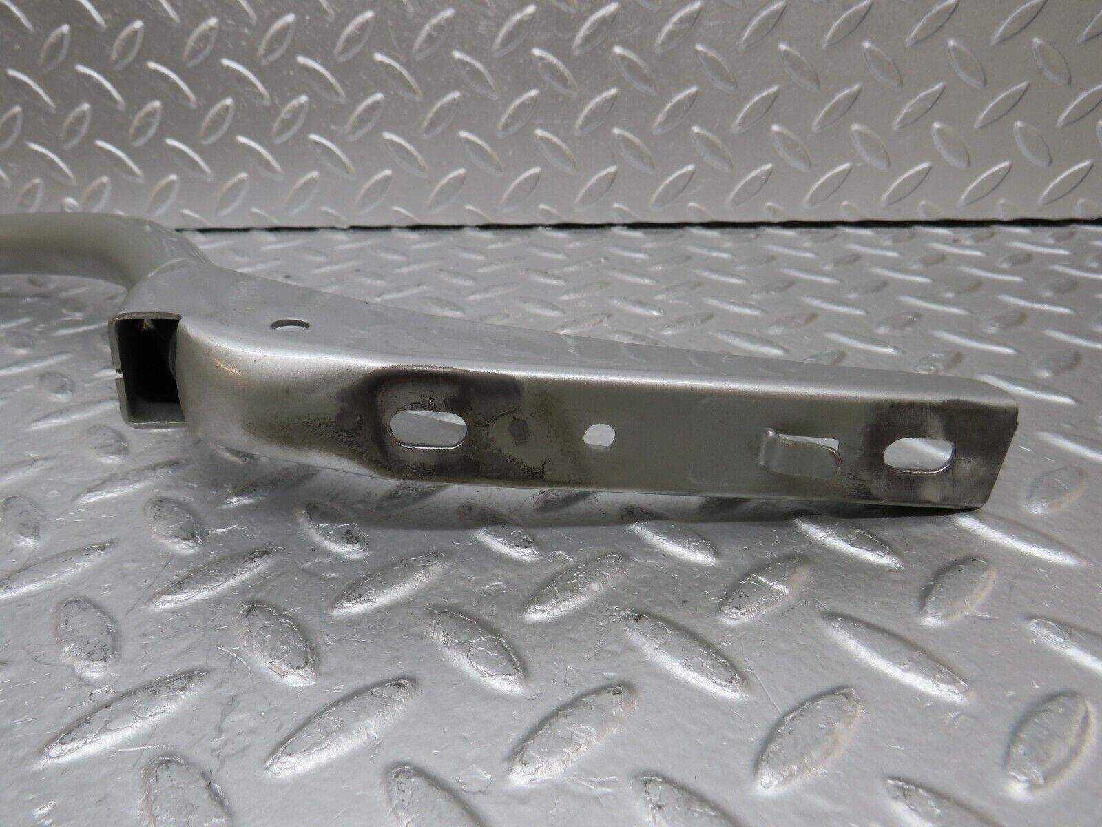 34806 Mercedes-Benz W210 320E Trunk Lid Hinge Right Side