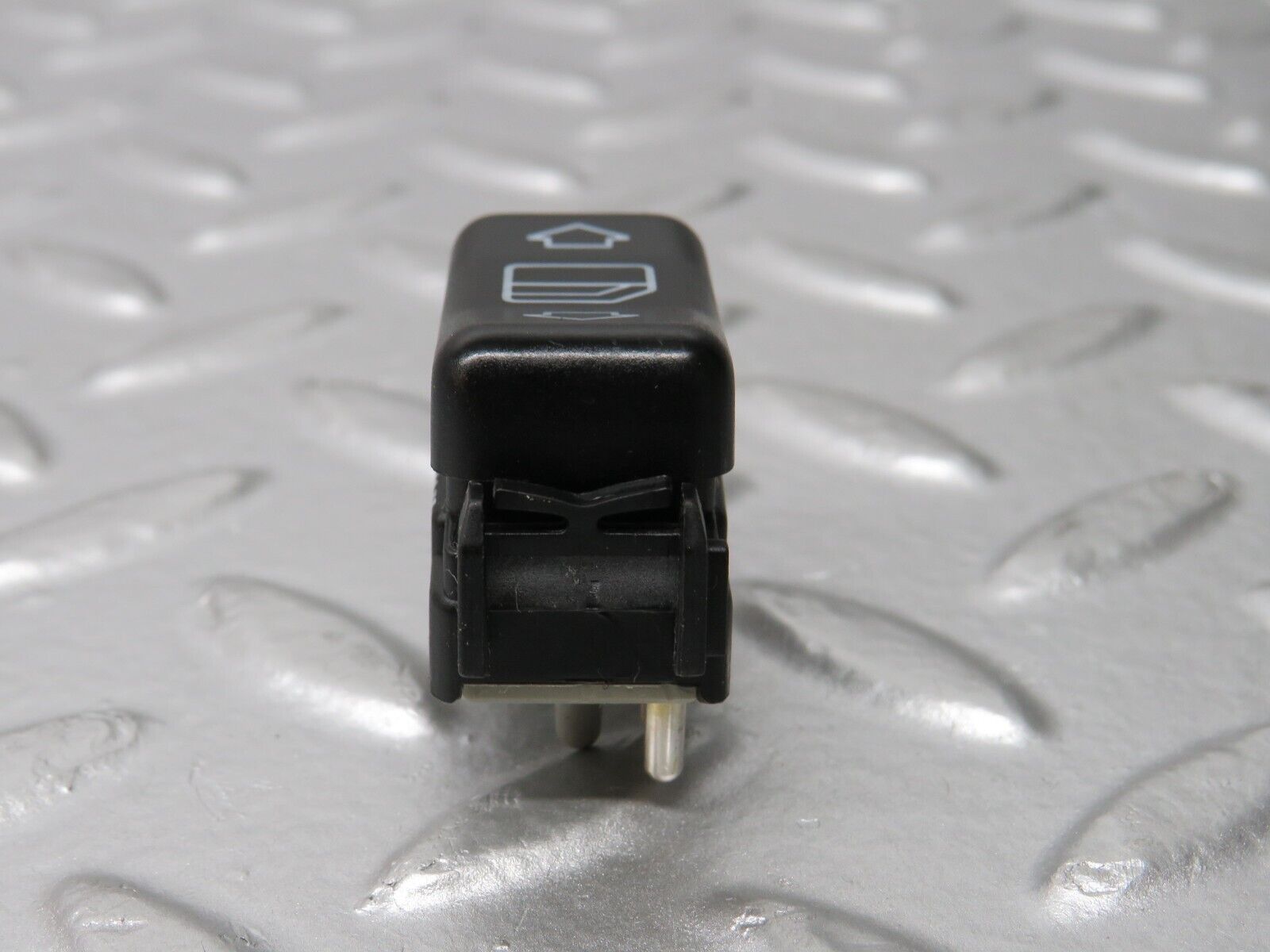 31229 Mercedes-Benz S124 220TE Electric Window Switch Left Side 1248209310