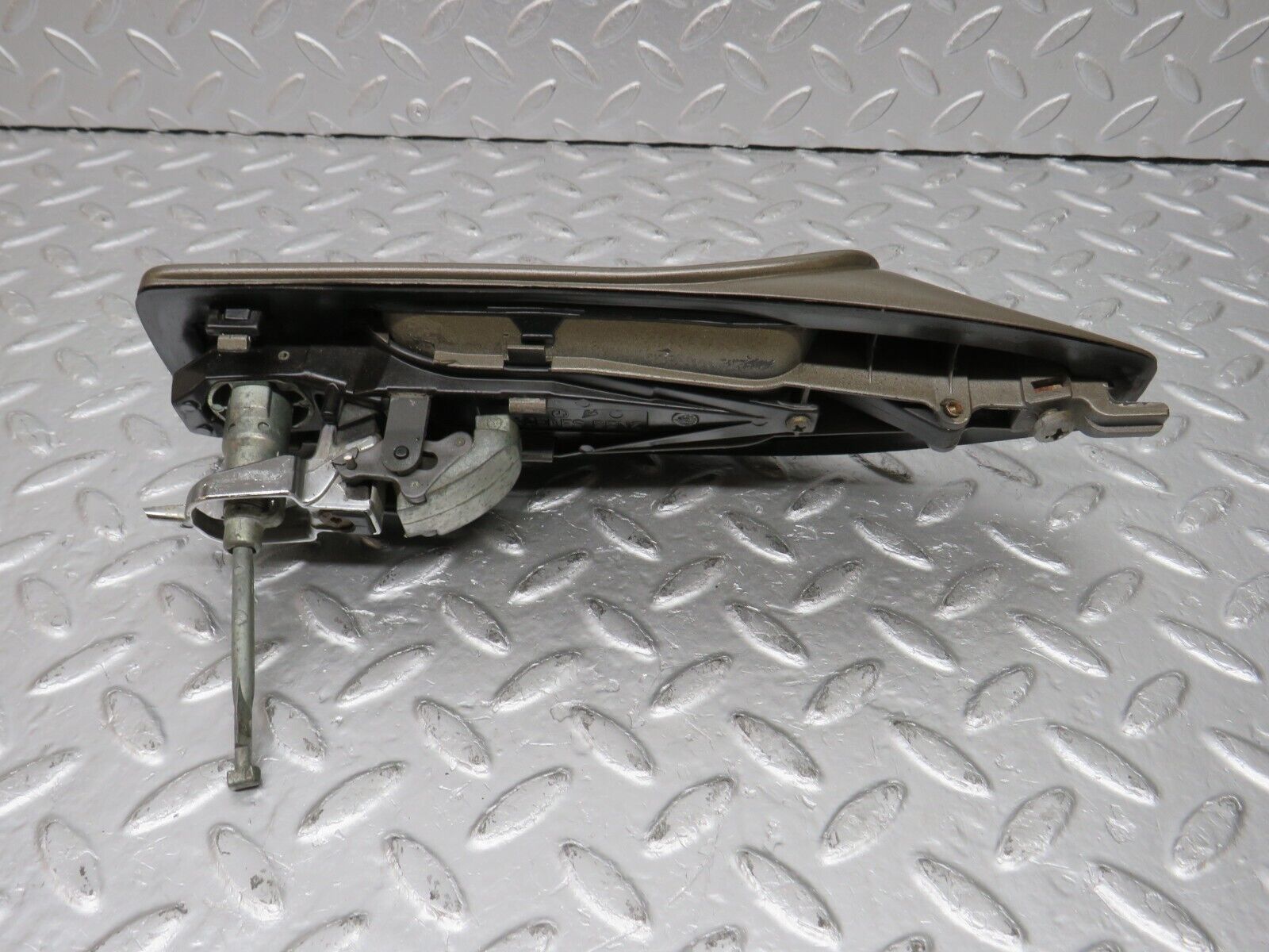 34398 Mercedes-Benz C126 380SEC Coupe Right Exterior Door Handle No Key