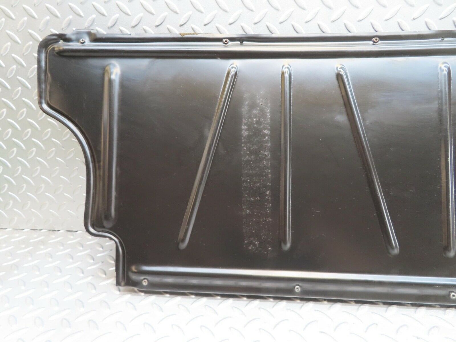 7006 Mercedes-Benz W123 230E Fuel Tank Cover Plate