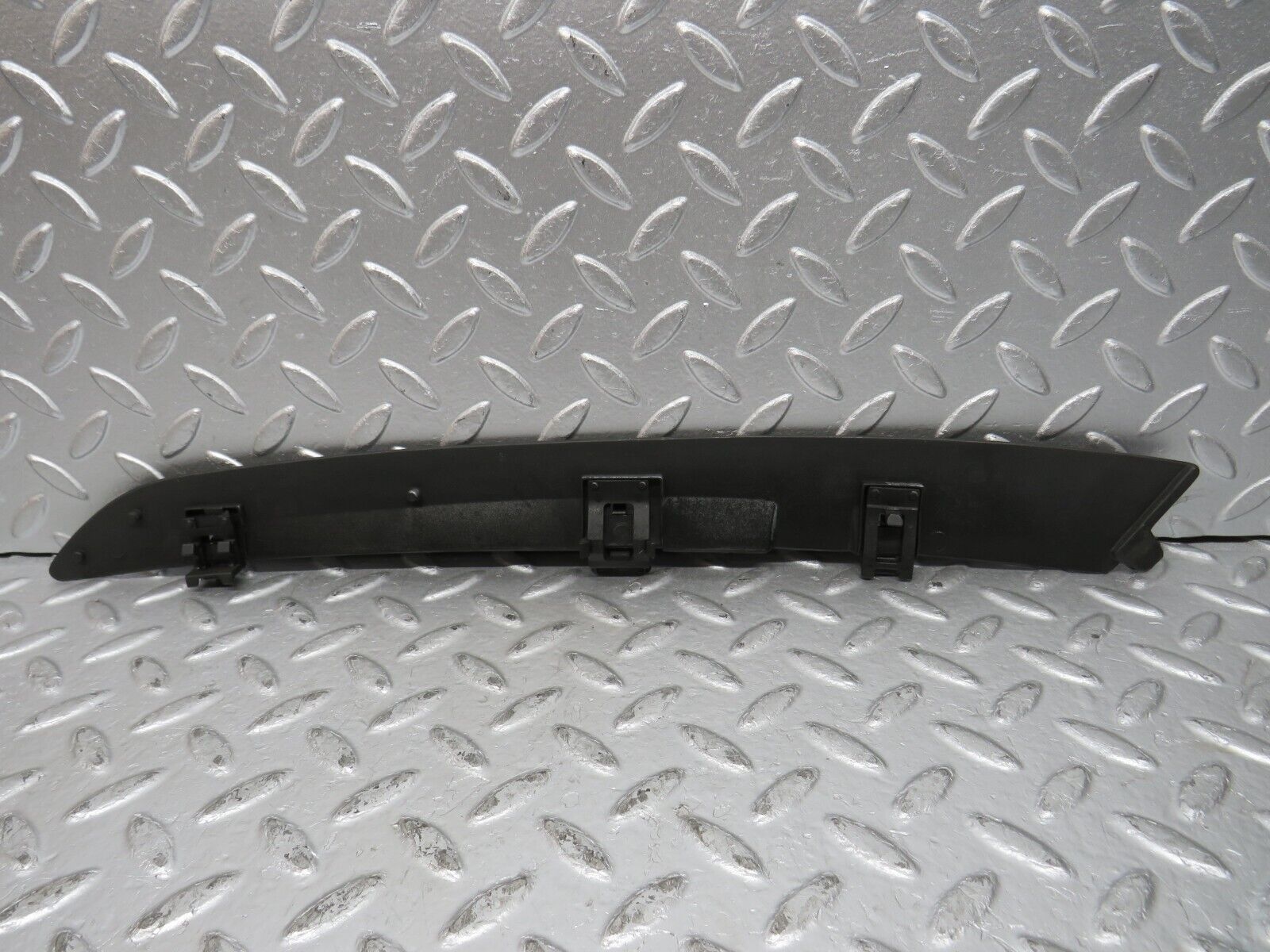 31986 Mercedes-Benz W123 230E Rear Right C Pillar Plastic Trim 1236980114