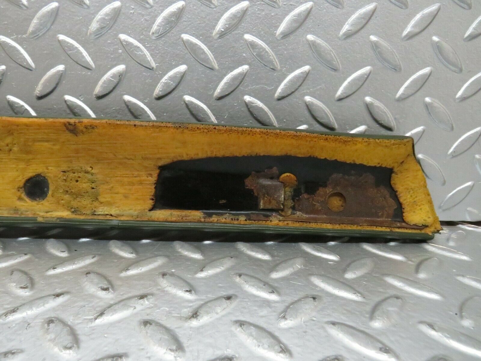 23704 Mercedes-Benz W123 A Pillar Cover Trim Left Side Green