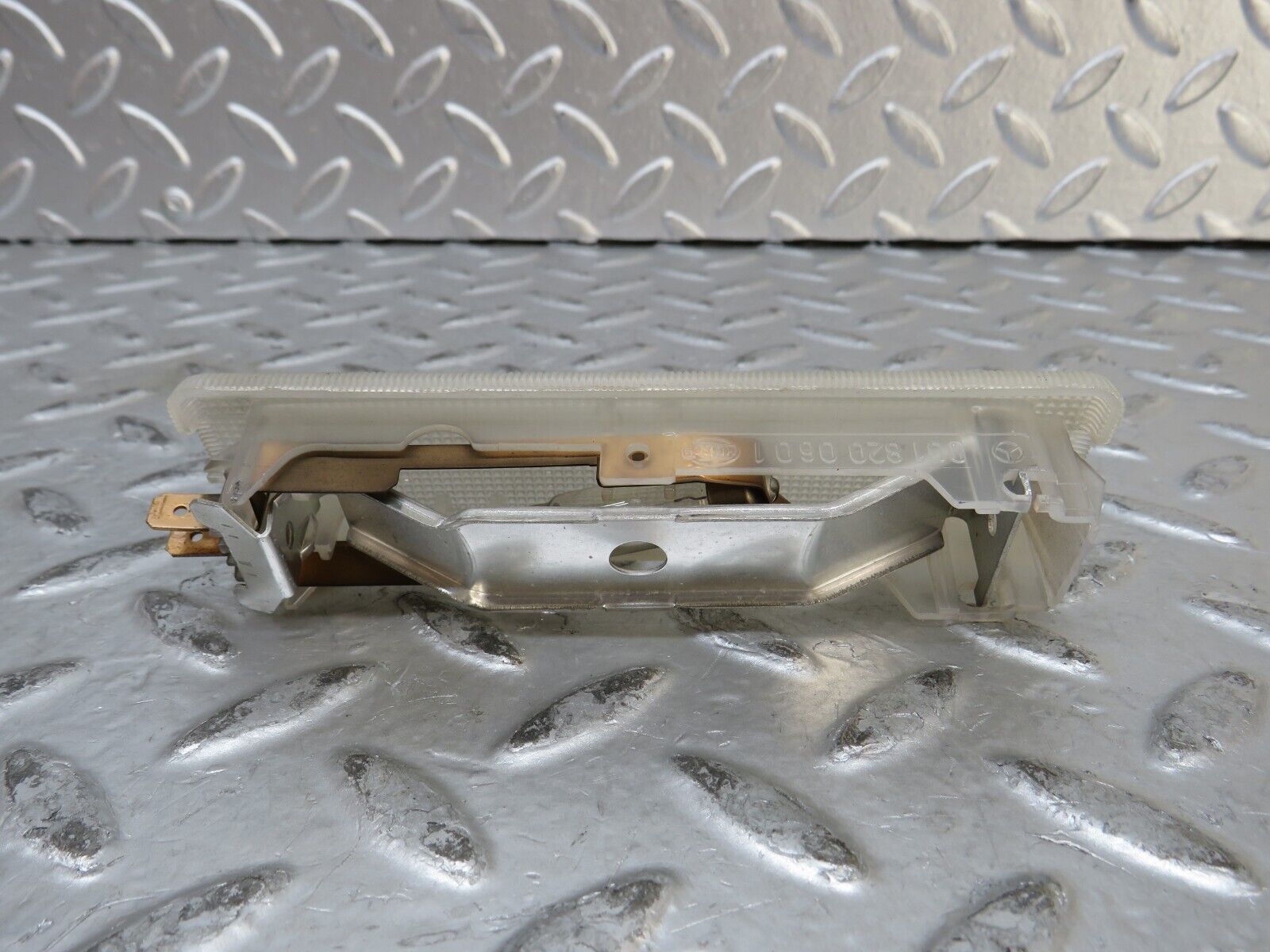 27701 Mercedes-Benz S124 300TE Wagon Rear Interior Dome Light 0018200601