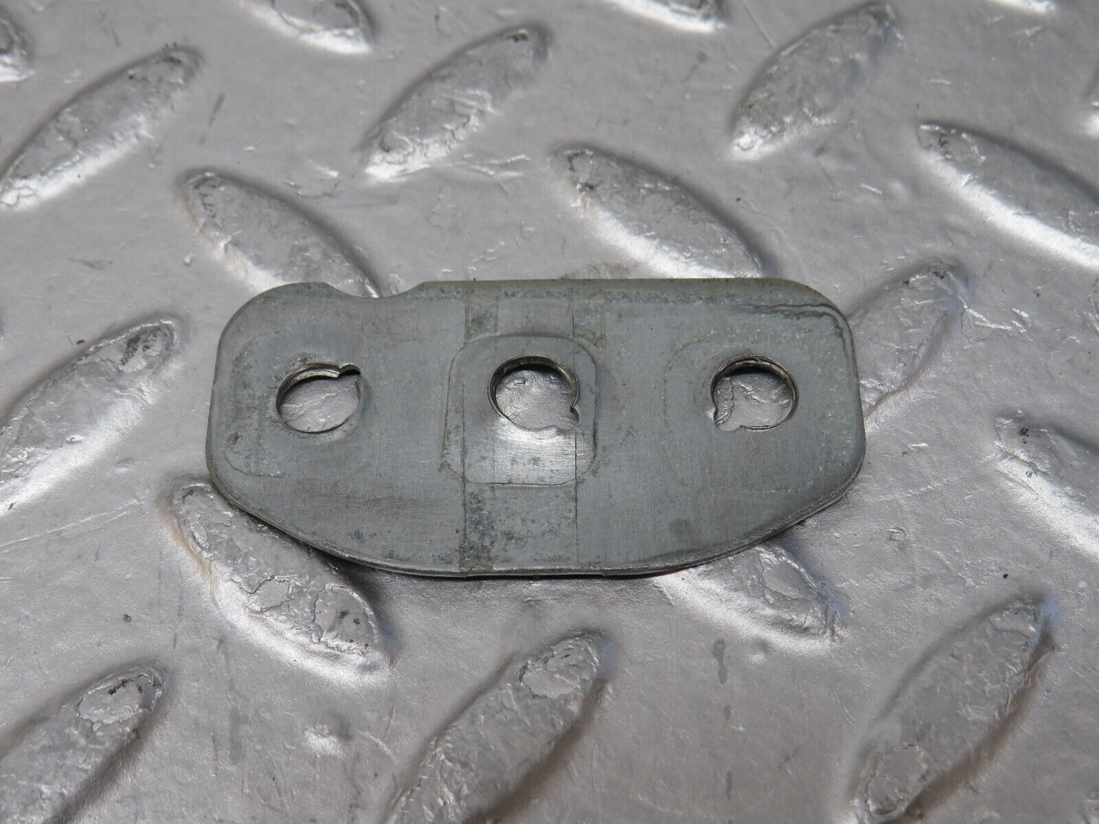 34915 Mercedes-Benz W210 320E Door Hinge Left Side