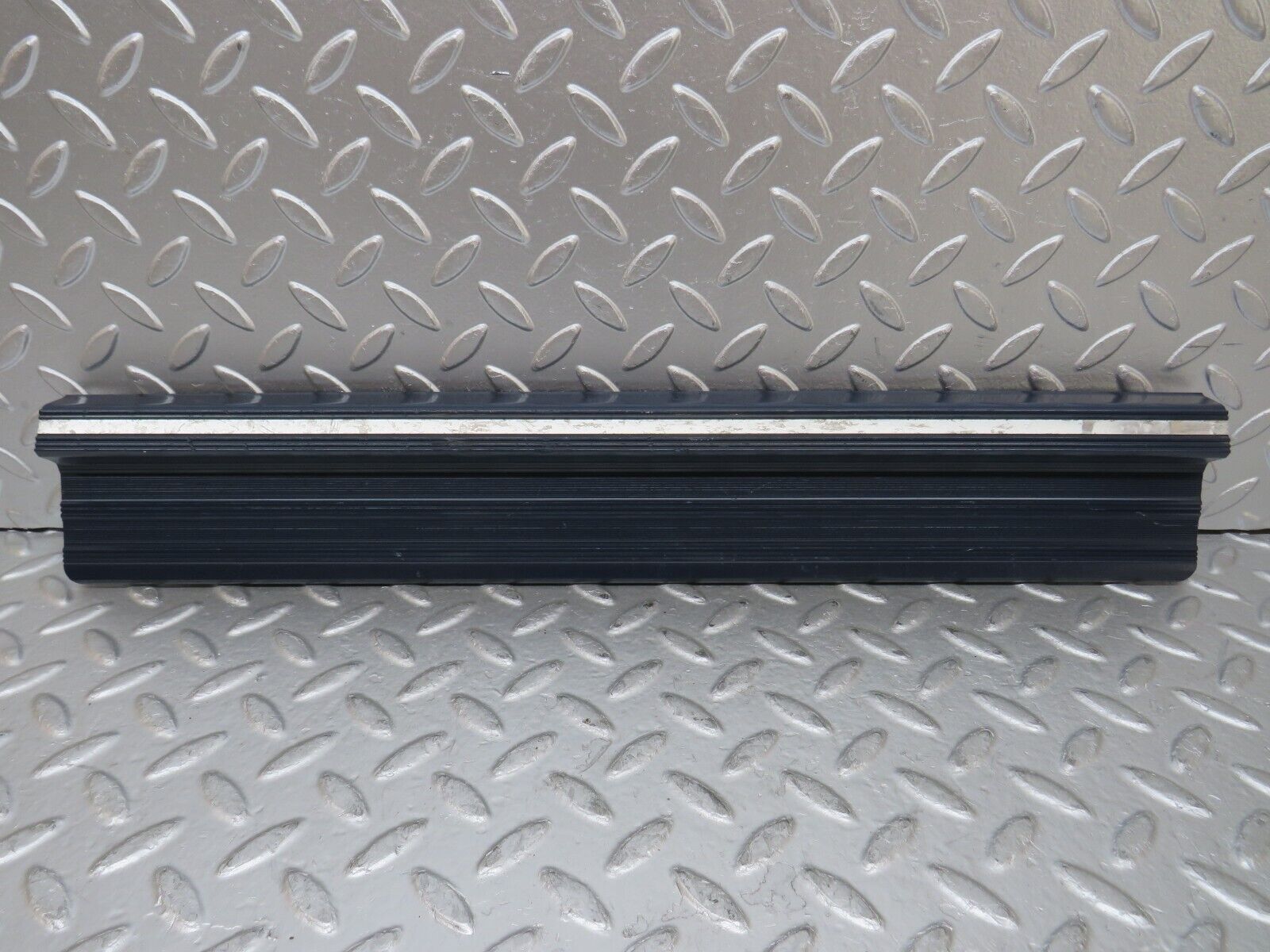 26778 Mercedes-Benz W123 240D Rear Left Door Sill Trim Blue