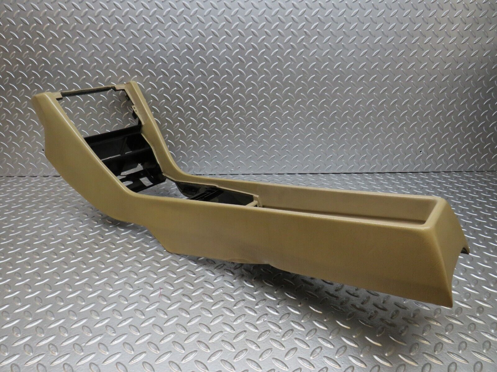 28912 Mercedes-Benz C124 320CE Coupe Centre Console Beige