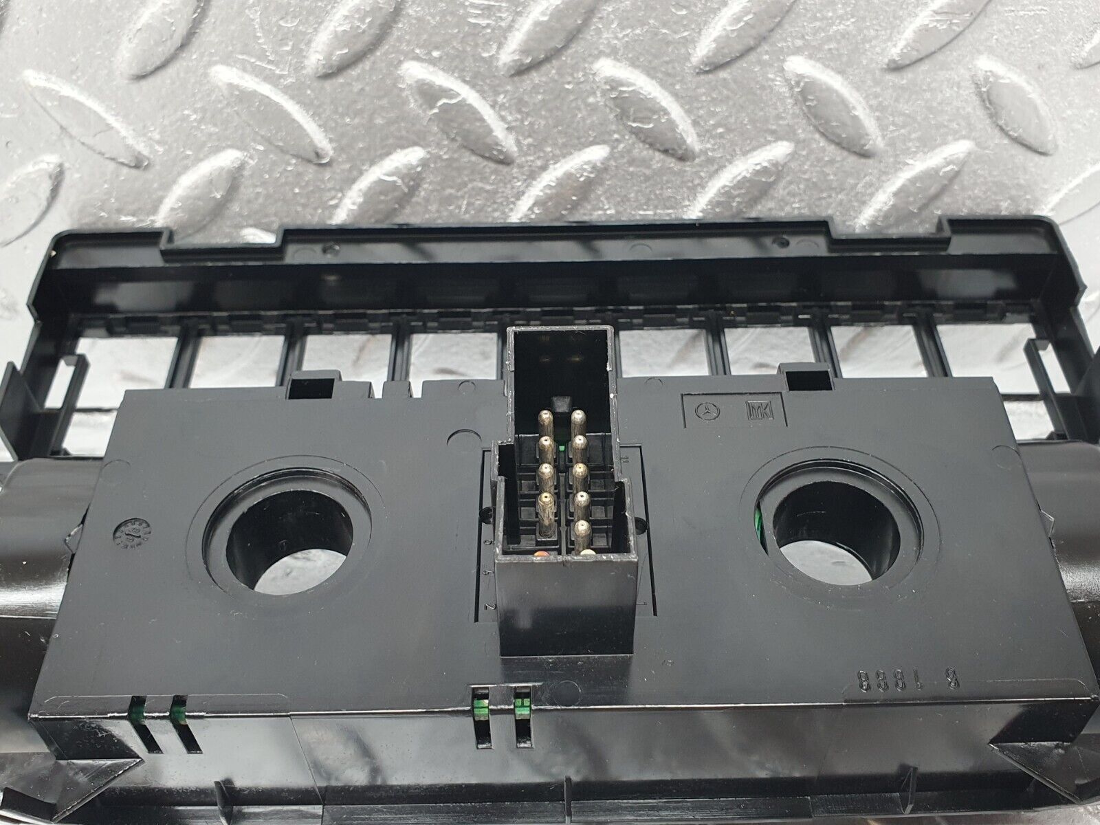 41464 Mercedes-Benz W124 200E Heater Control Unit Panel 1248302685