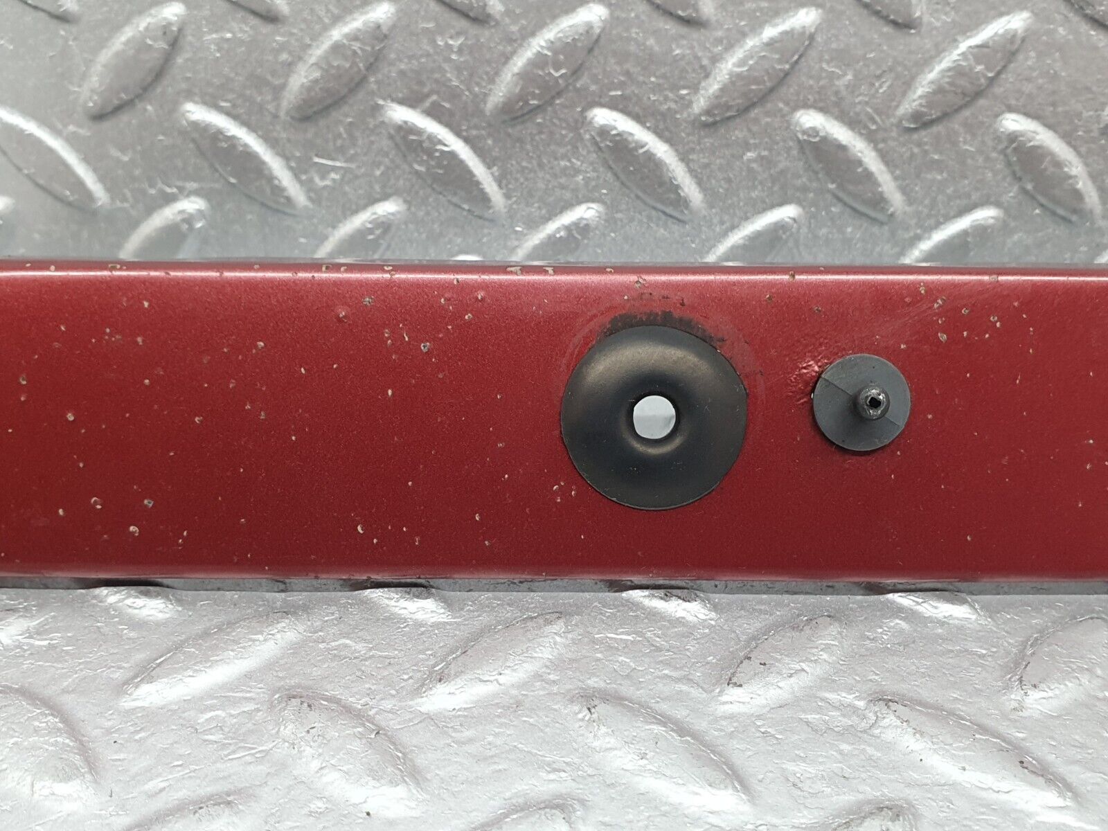 41019 Mercedes-Benz W126 300SE Under Headlight Trim Right Side 2018690124