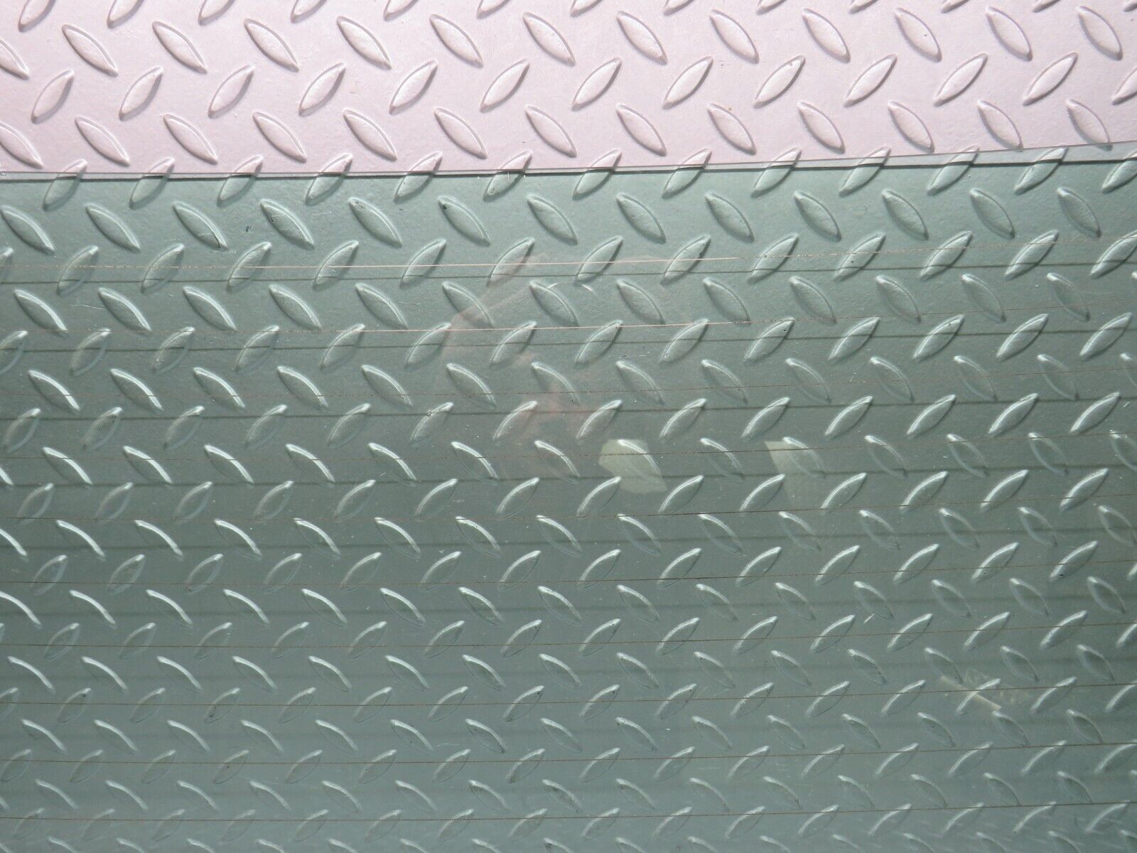 39073 Mercedes-Benz W201 190E 2.6L Rear Heated Windscreen Glass