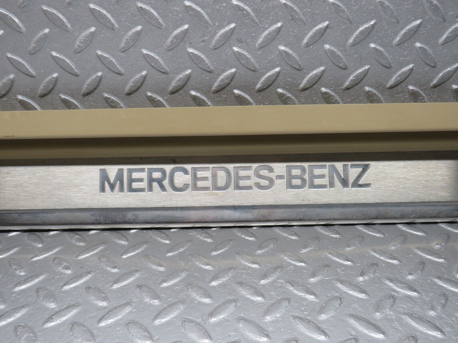 38236 Mercedes-Benz R129 280SL Coupe Right Door Sill Beige 1296800435