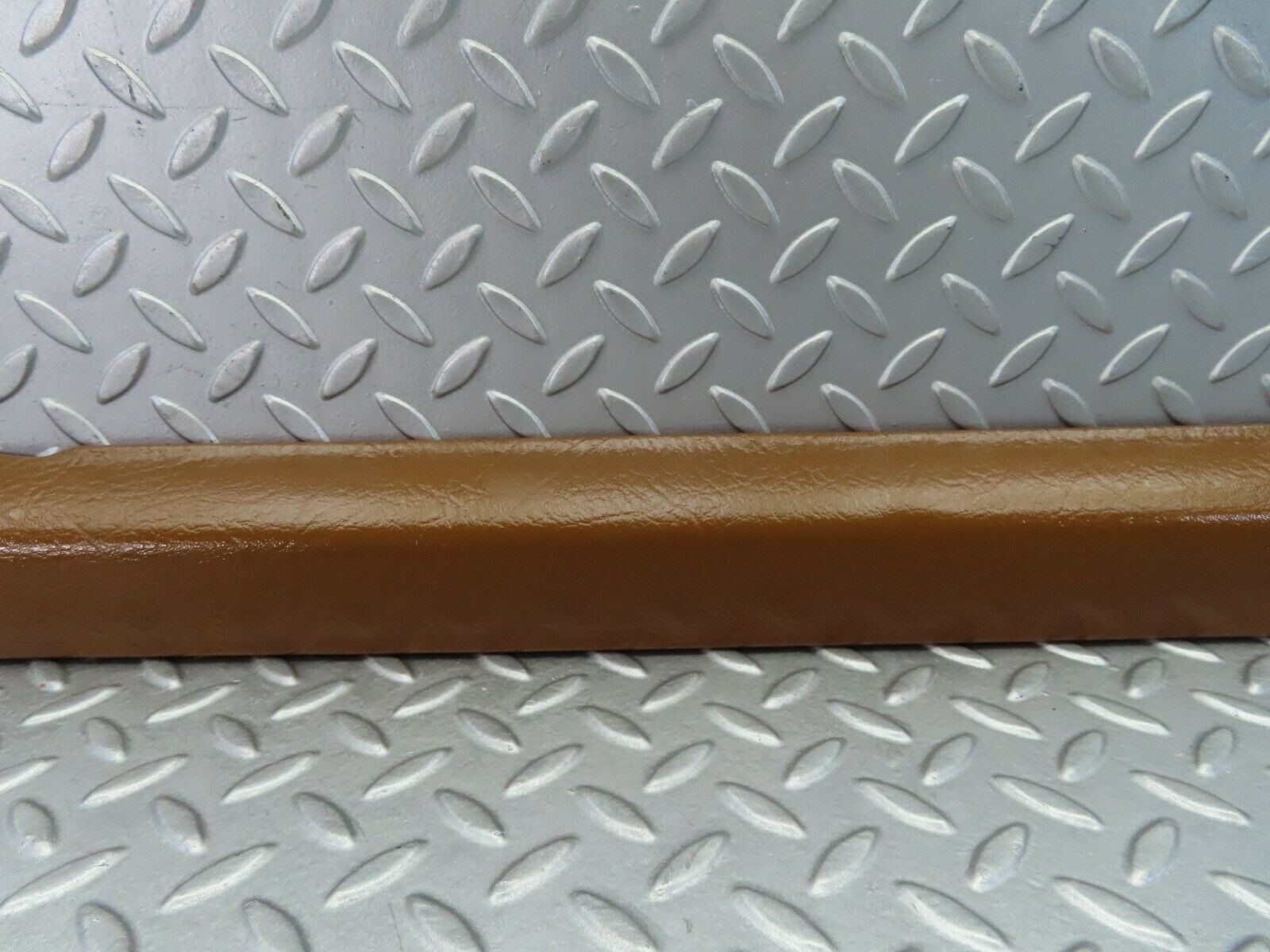 7910 Mercedes-Benz W115 220D Rear Left Upper Door Panel