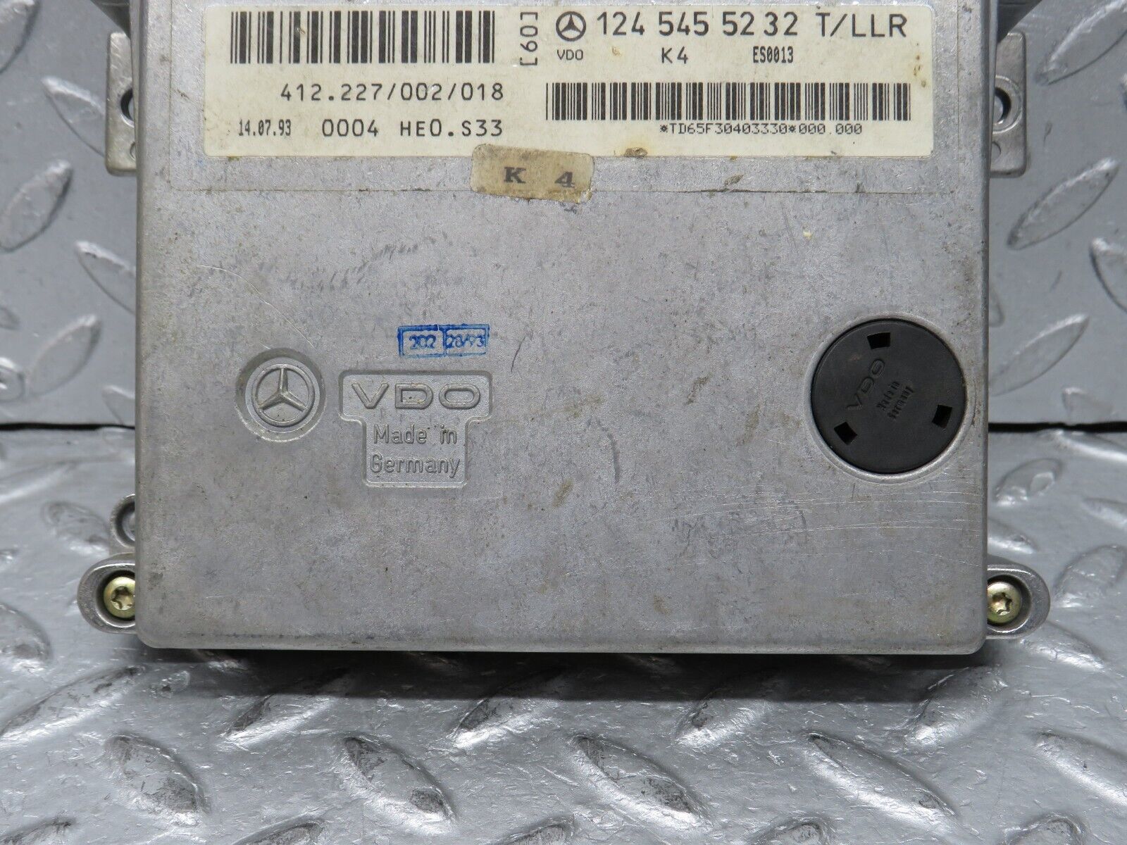 37899 Mercedes-Benz A124 320E Cabriolet Idle Cruise Control Unit Module VDO 1245455232