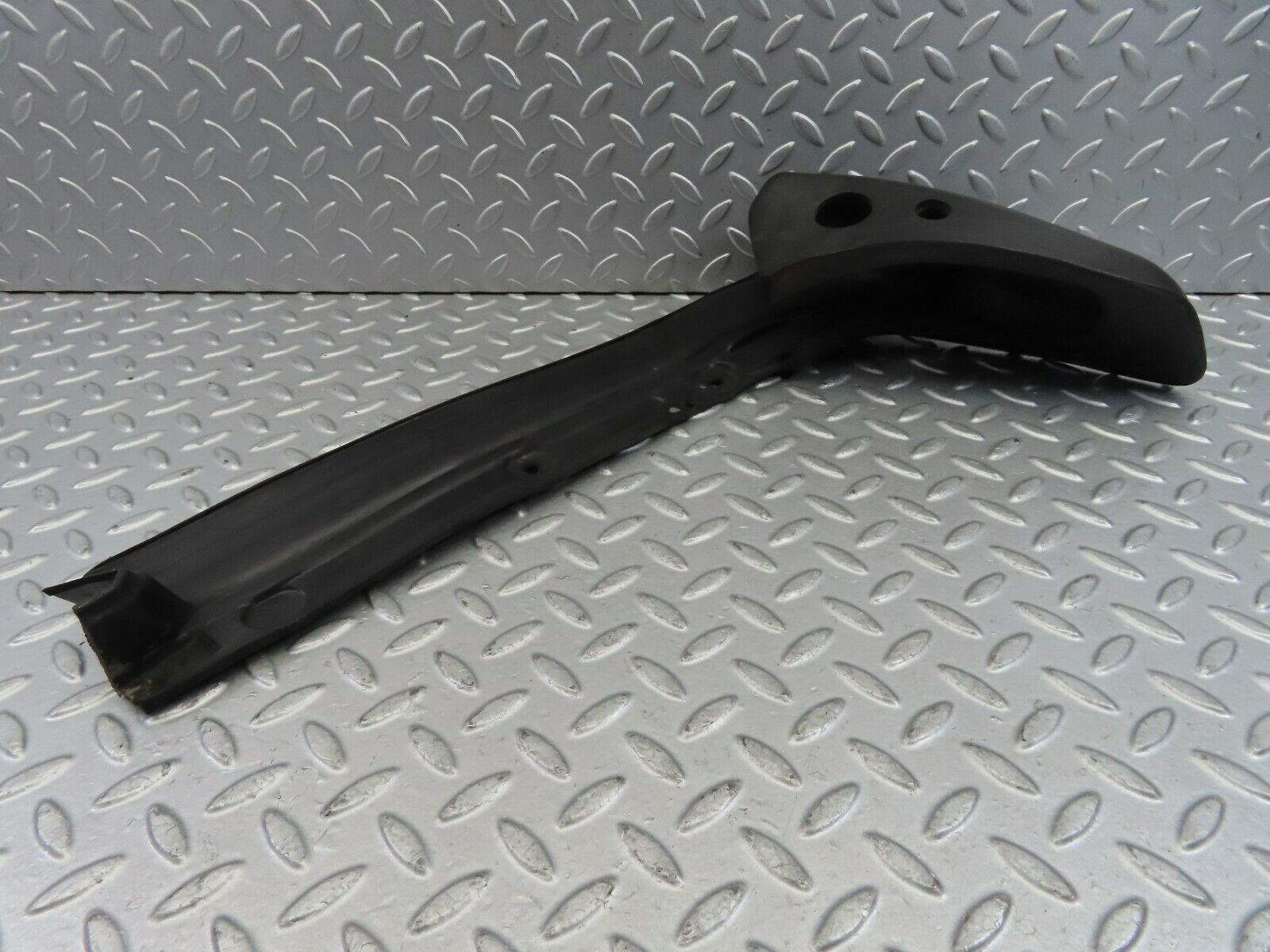 9637 Mercedes-Benz C123 280CE Coupe Front Left Bumper Rubber 1238852723