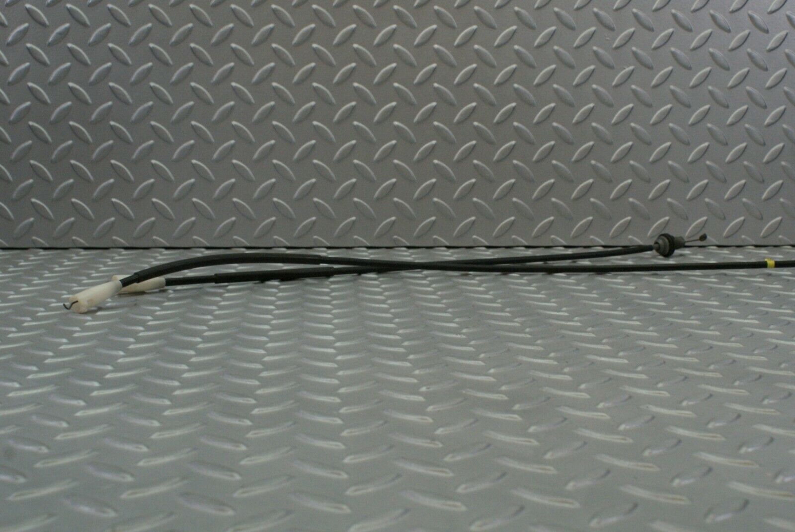 3047 Mercedes-Benz C123 280CE Coupe Heater Control Cable Pair