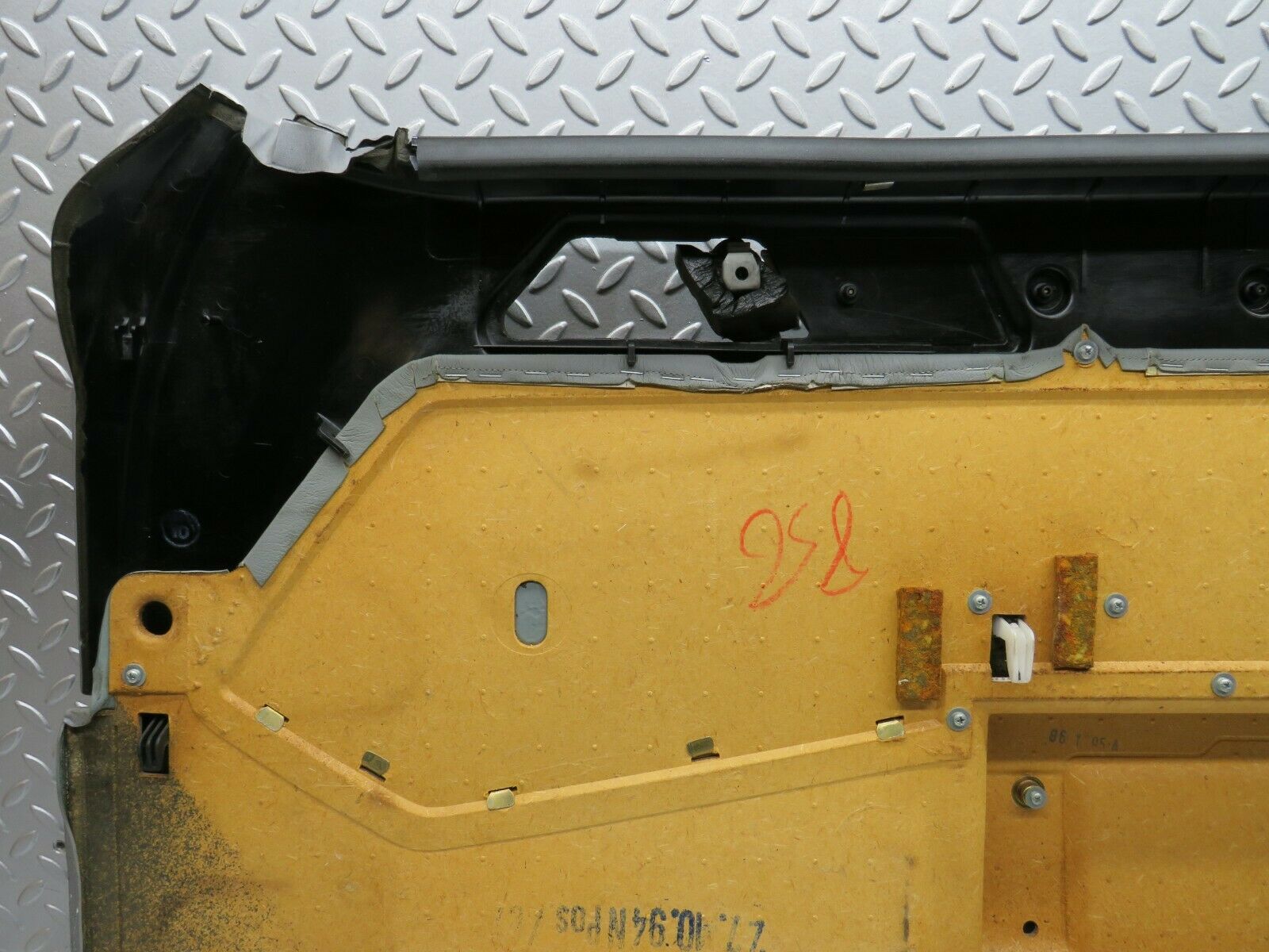 22367 Mercedes-Benz C124 E220 Coupe Left Door Card Grey