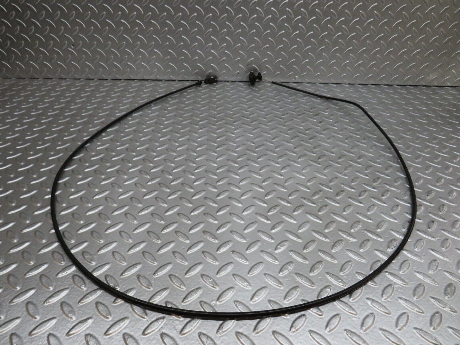 29596 Mercedes-Benz W124 230E Bonnet Release Cable 1239970681