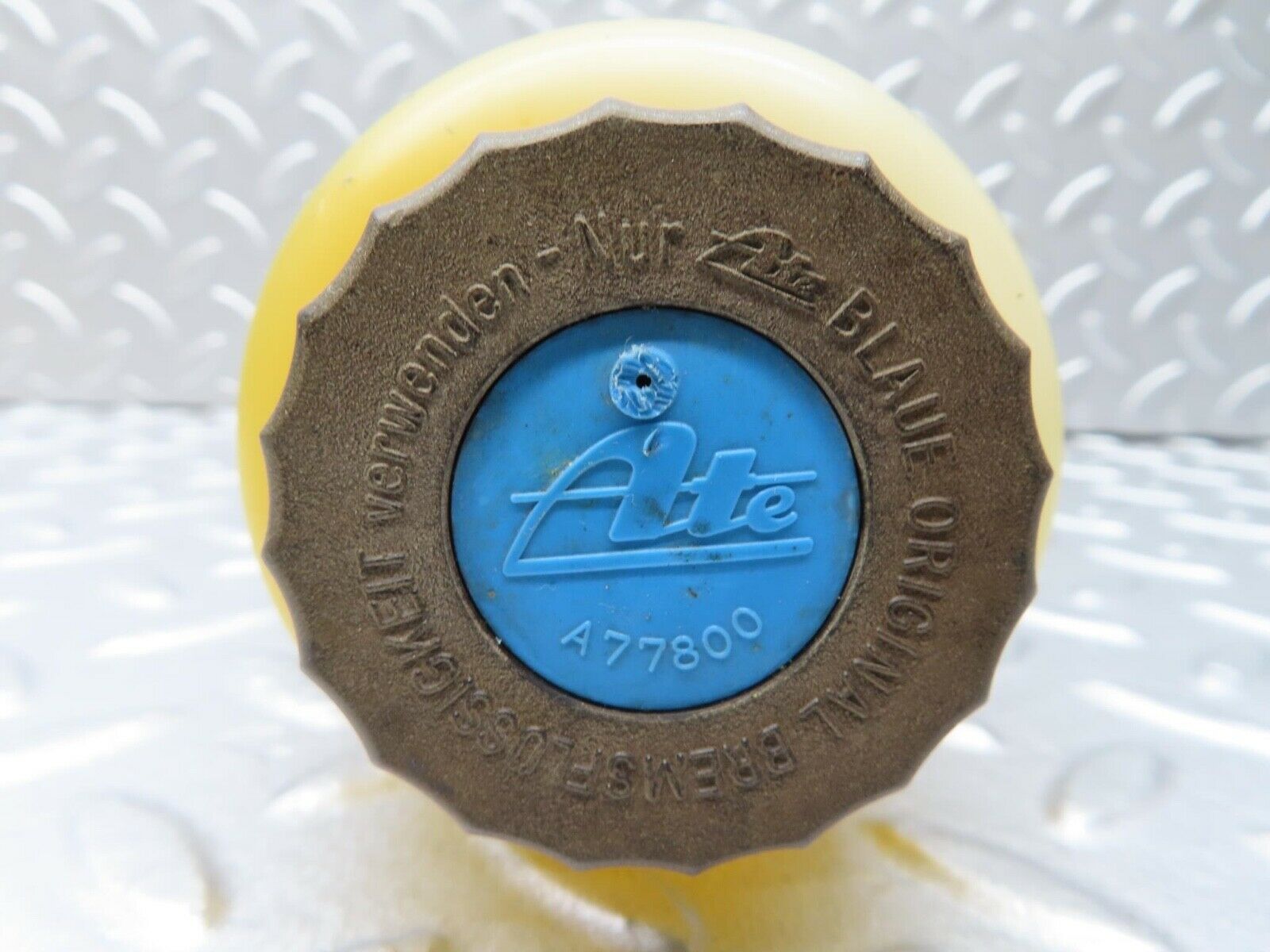 12736 Mercedes-Benz W111 220SE Brake Fluid Reservoir Tank