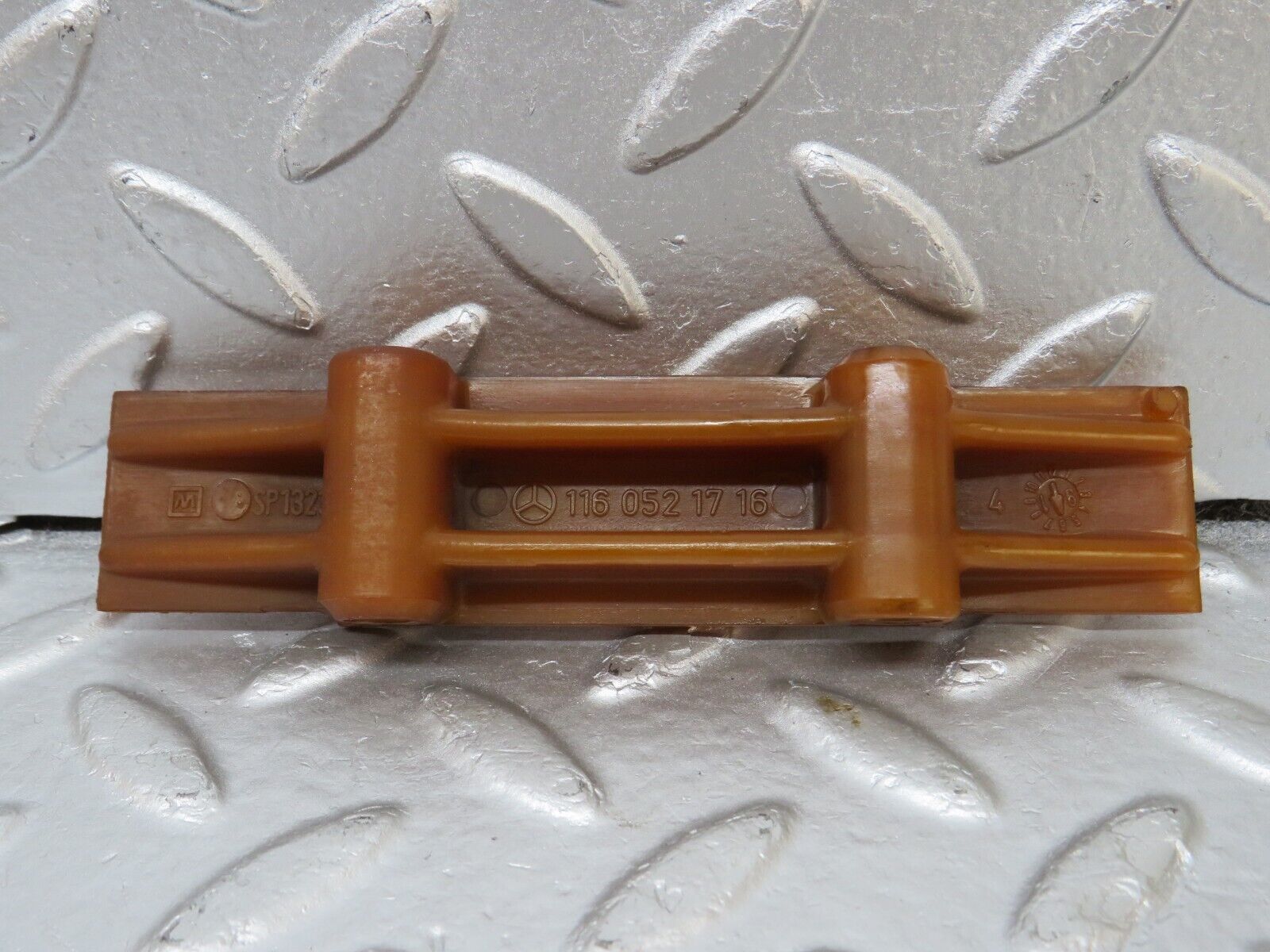 34492 Mercedes-Benz C126 380SEC Coupe Timing Chain Guide Rail 1160521716