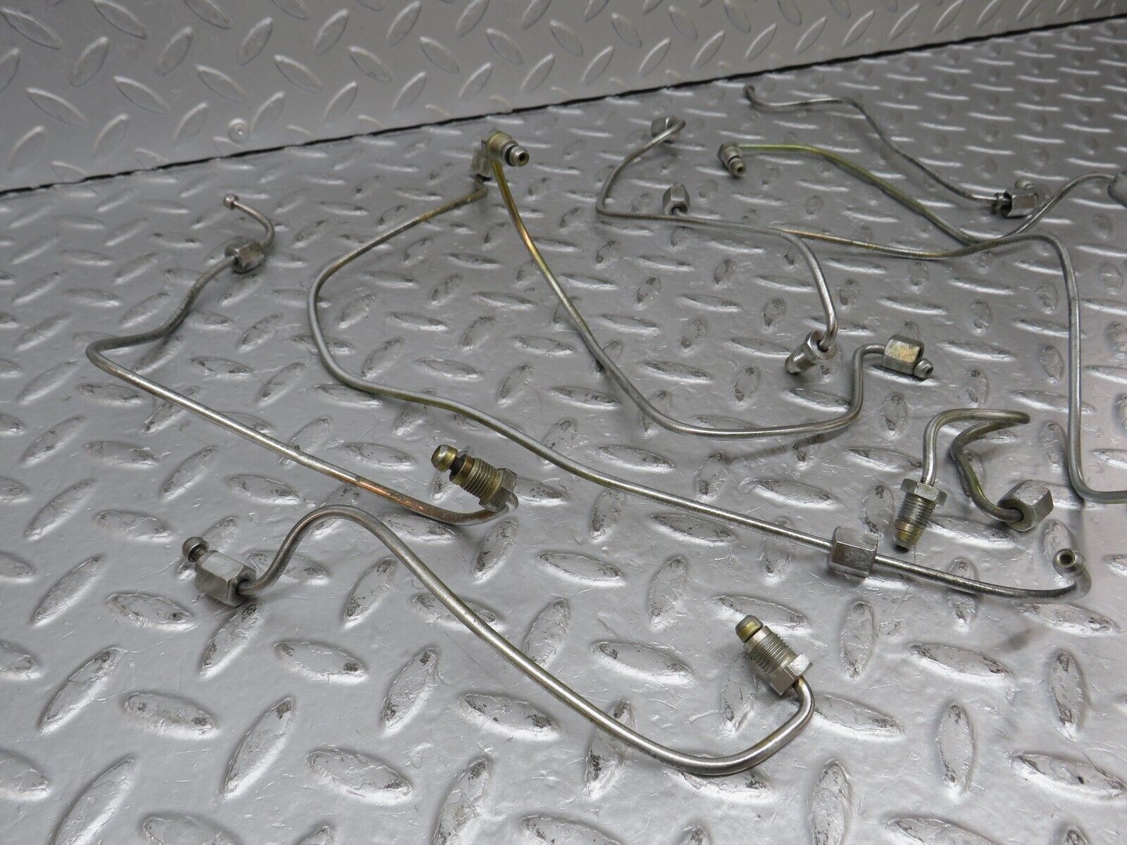 36297 Mercedes-Benz W126 420SE Fuel Line Pipe Set