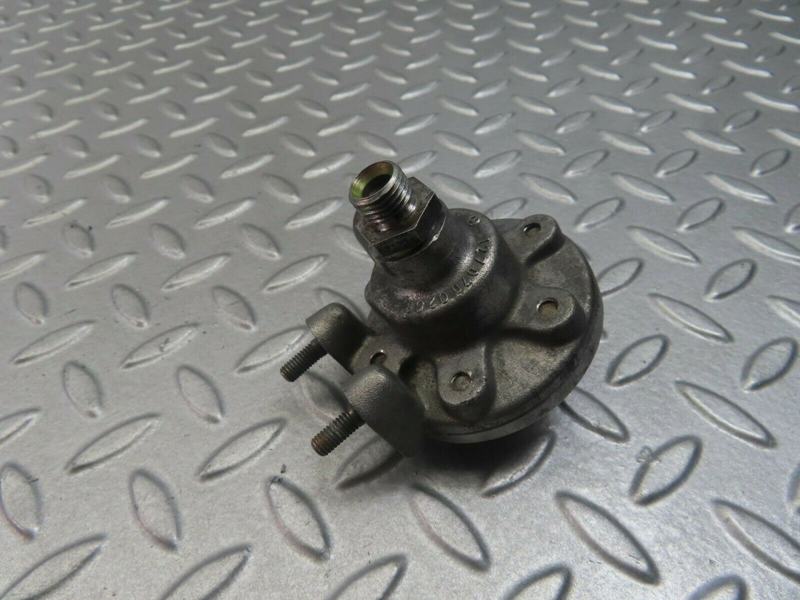 8264 Mercedes-Benz W108 Fuel Backflow Damper Regulator 1270700268