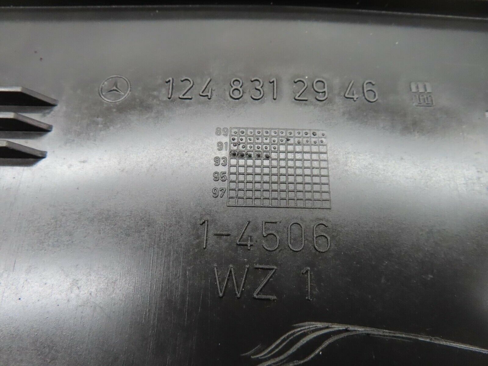 16196 Mercedes-Benz W124 260E Ventilation Air Duct Under Seat 1248312946