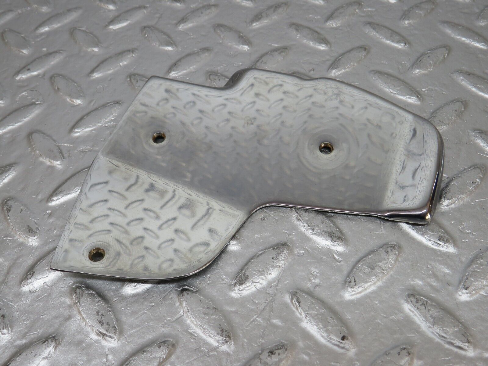 34313 Mercedes-Benz C126 380SEC Coupe Door Chrome Cover Right Side