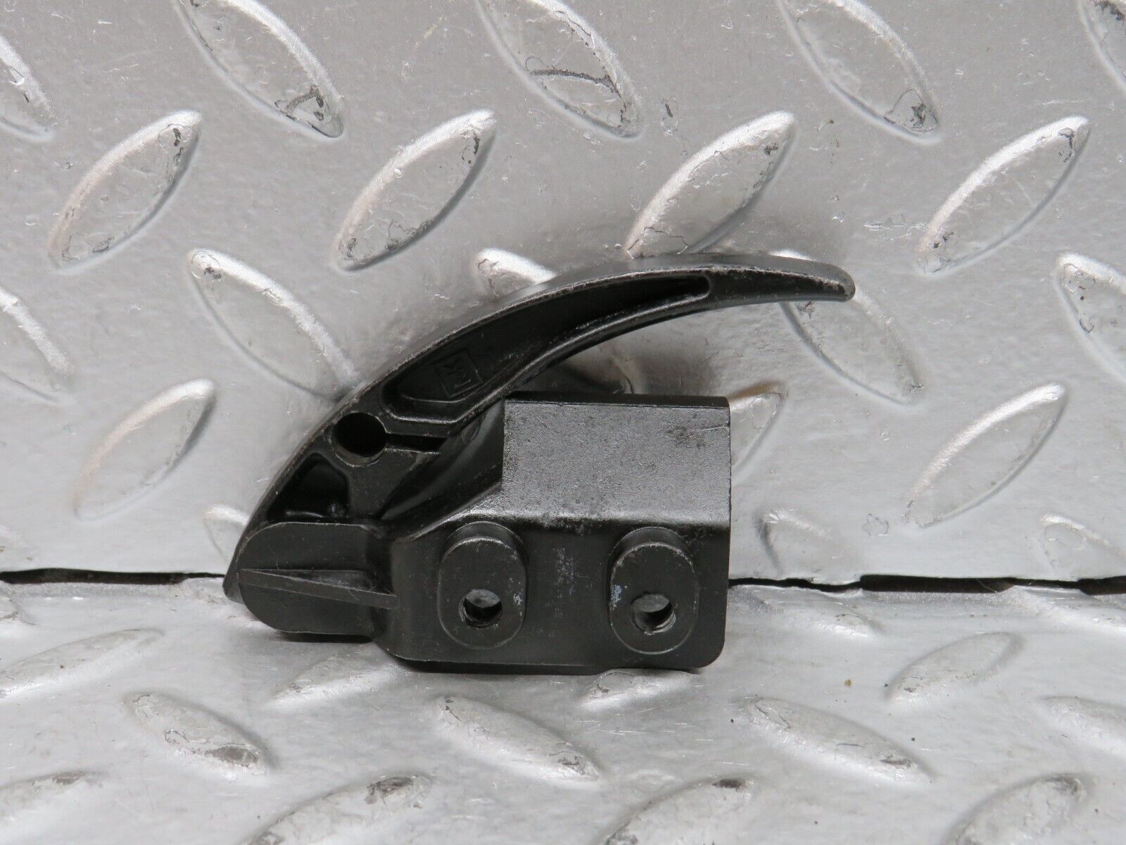 28310 Mercedes-Benz S123 240D Wagon Hood Opener Bonnet Opener Release