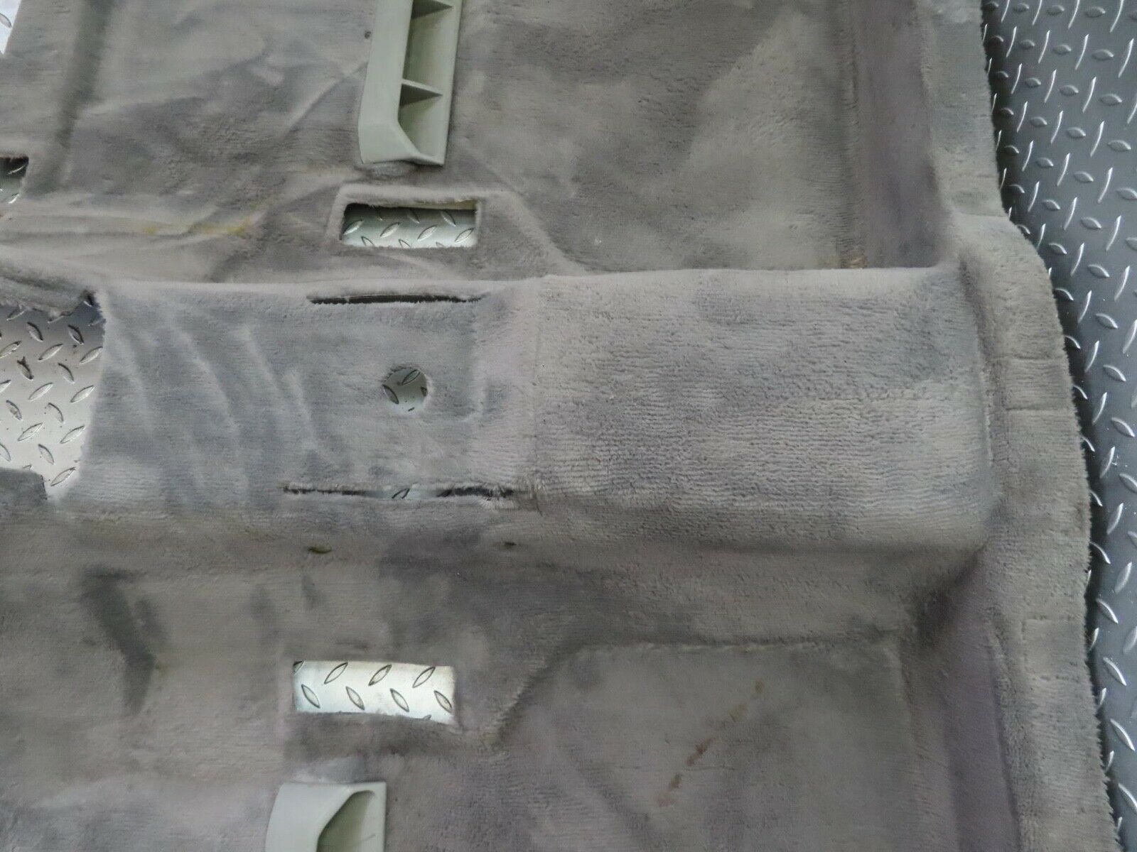 15133 Mercedes-Benz W140 S320 Rear Floor Carpet 1406800241