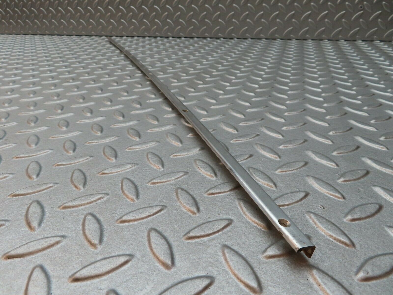 4551 Mercedes-Benz W123 230E Sunroof Trim Webasto