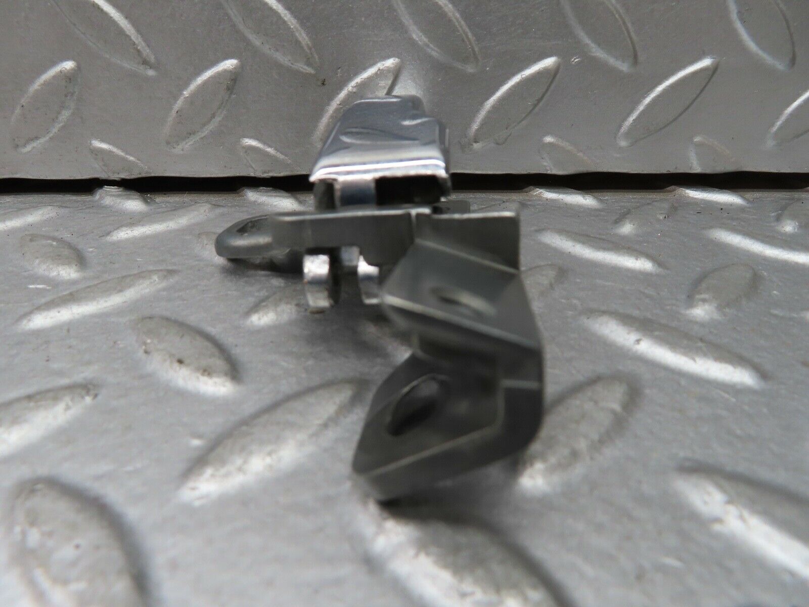 19158 Mercedes-Benz W123 300D Right Interior Door Handle 1237600261