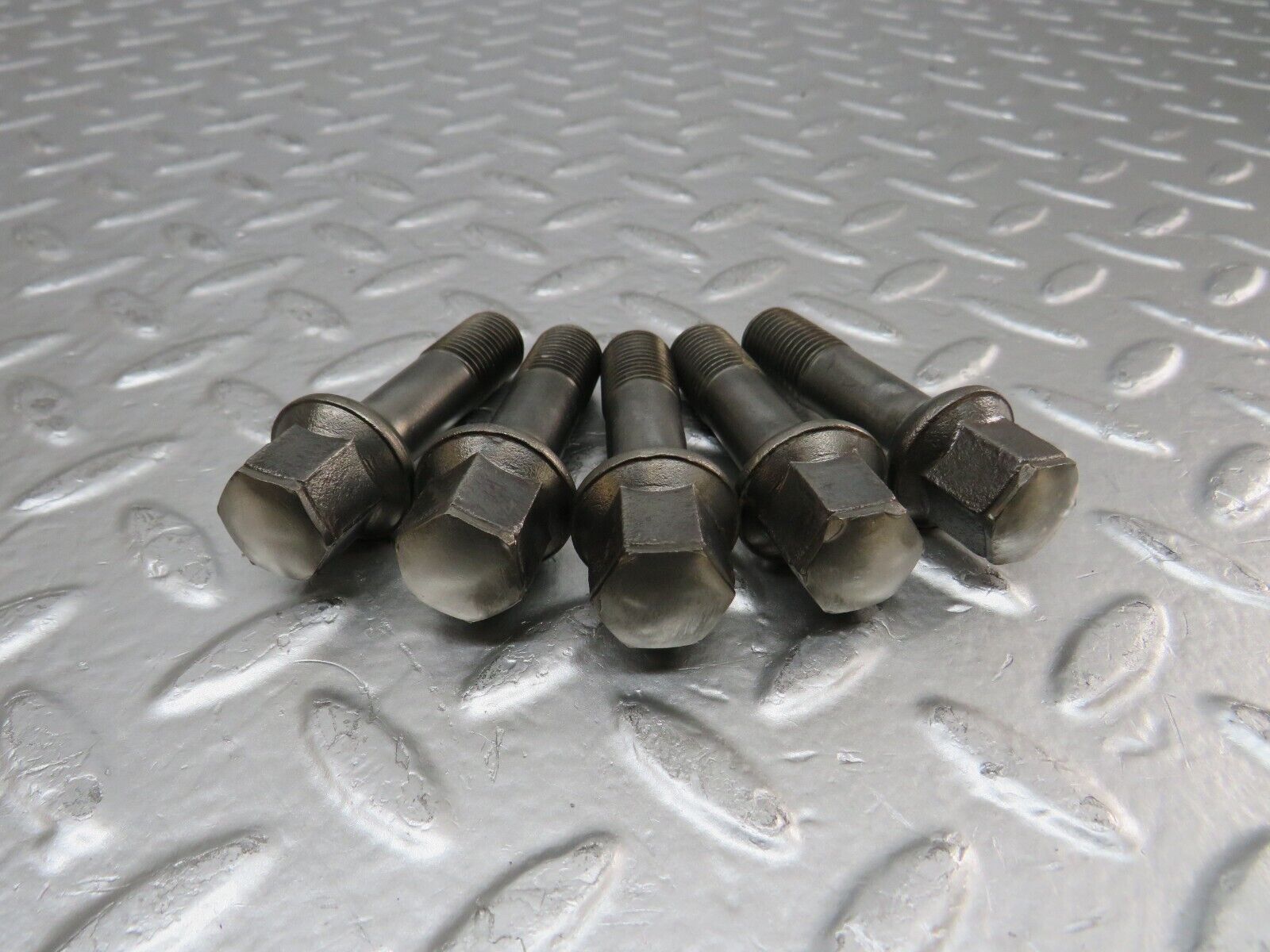 24923 Mercedes-Benz 5x Alloy Wheel Lug Bolt M12x1.5
