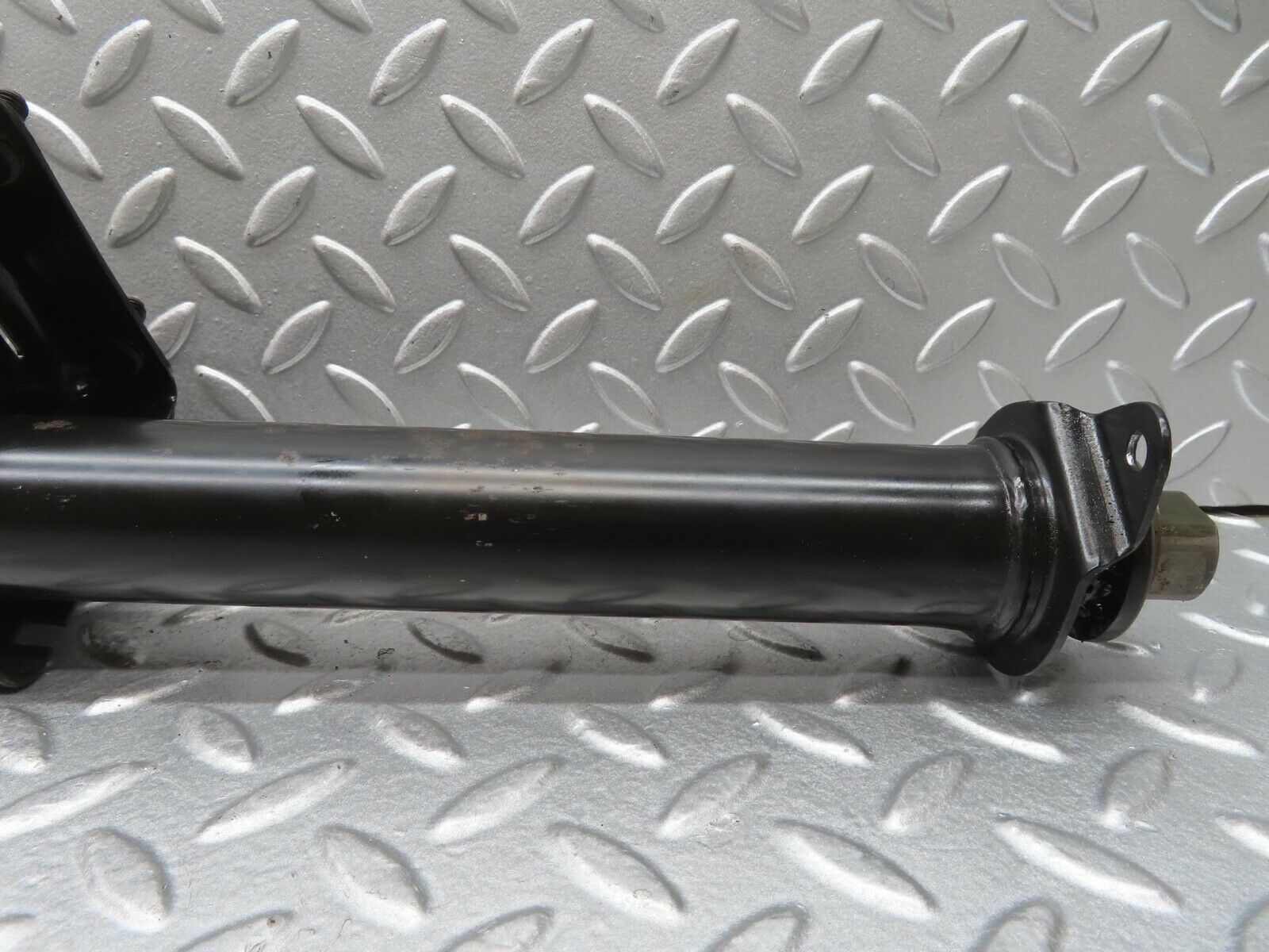 13562 Mercedes-Benz W123 200 Steering Column