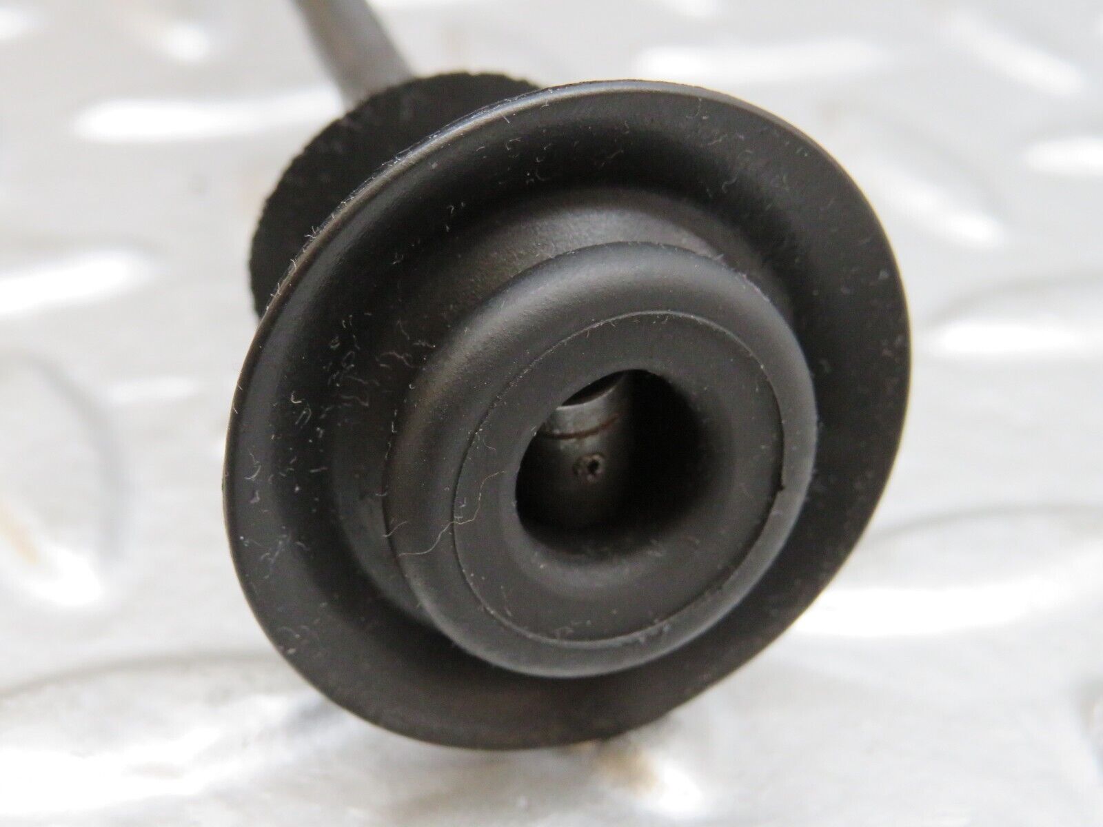 26599 Mercedes-Benz C124 220CE Coupe Bonnet Release Cable 1239970681